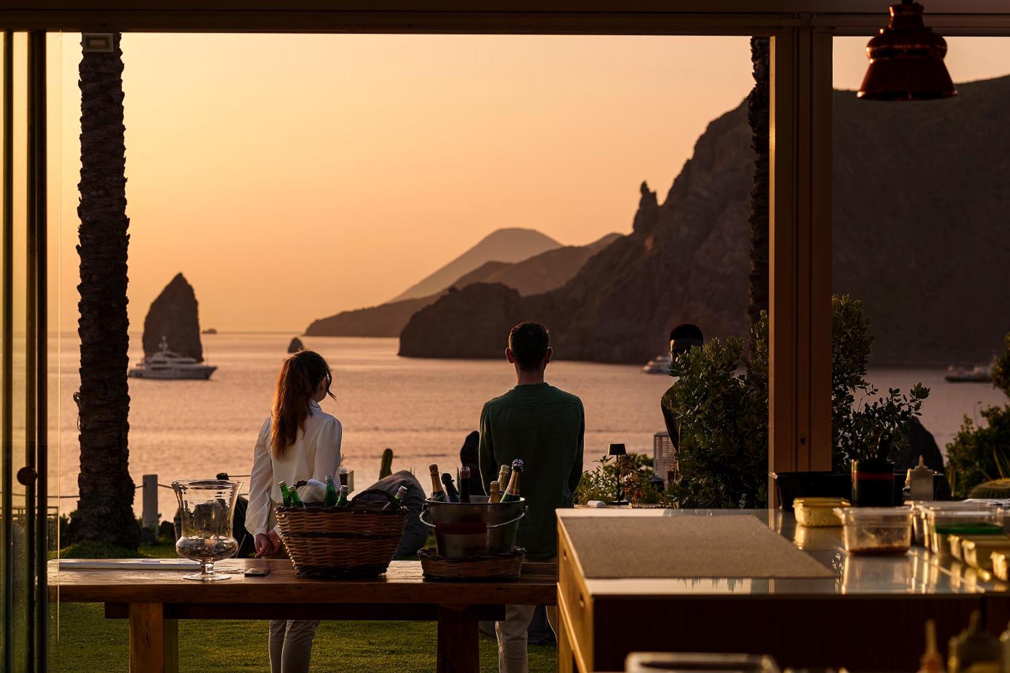 Therasia Resort Sea and SPA - The Leading Hotels of the World