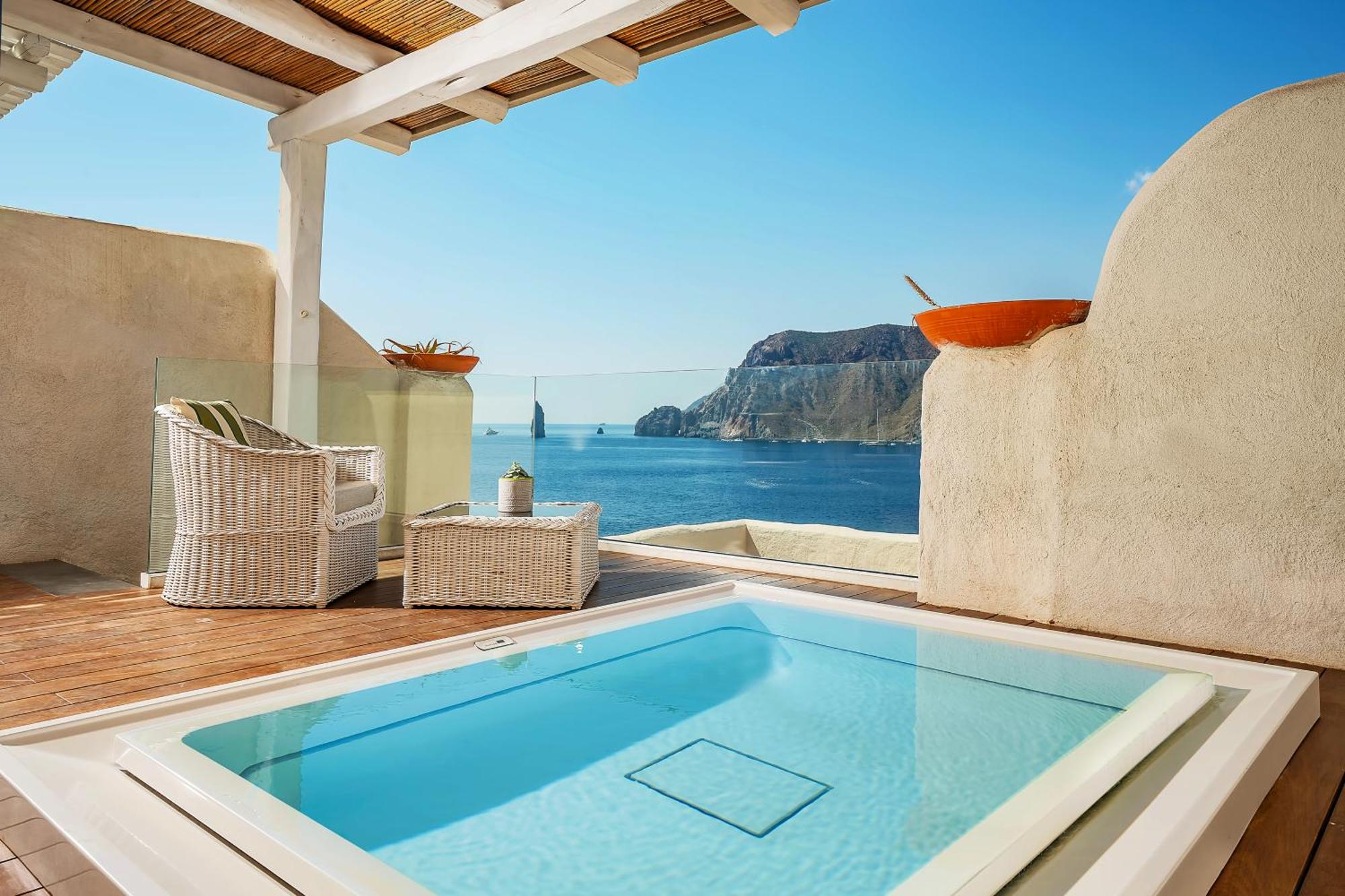 Therasia Resort Sea and SPA - The Leading Hotels of the World