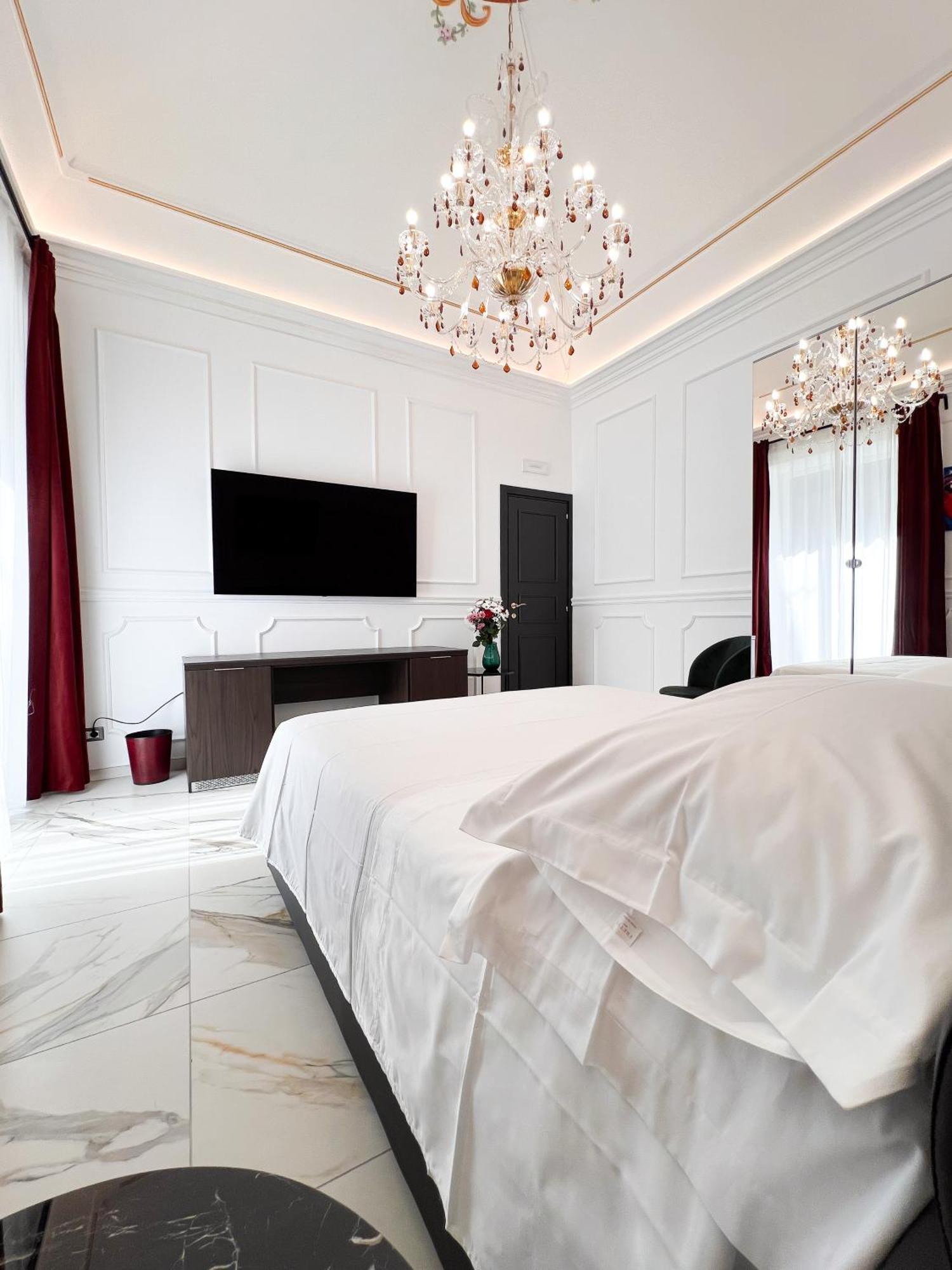 Ricci Palace Suites