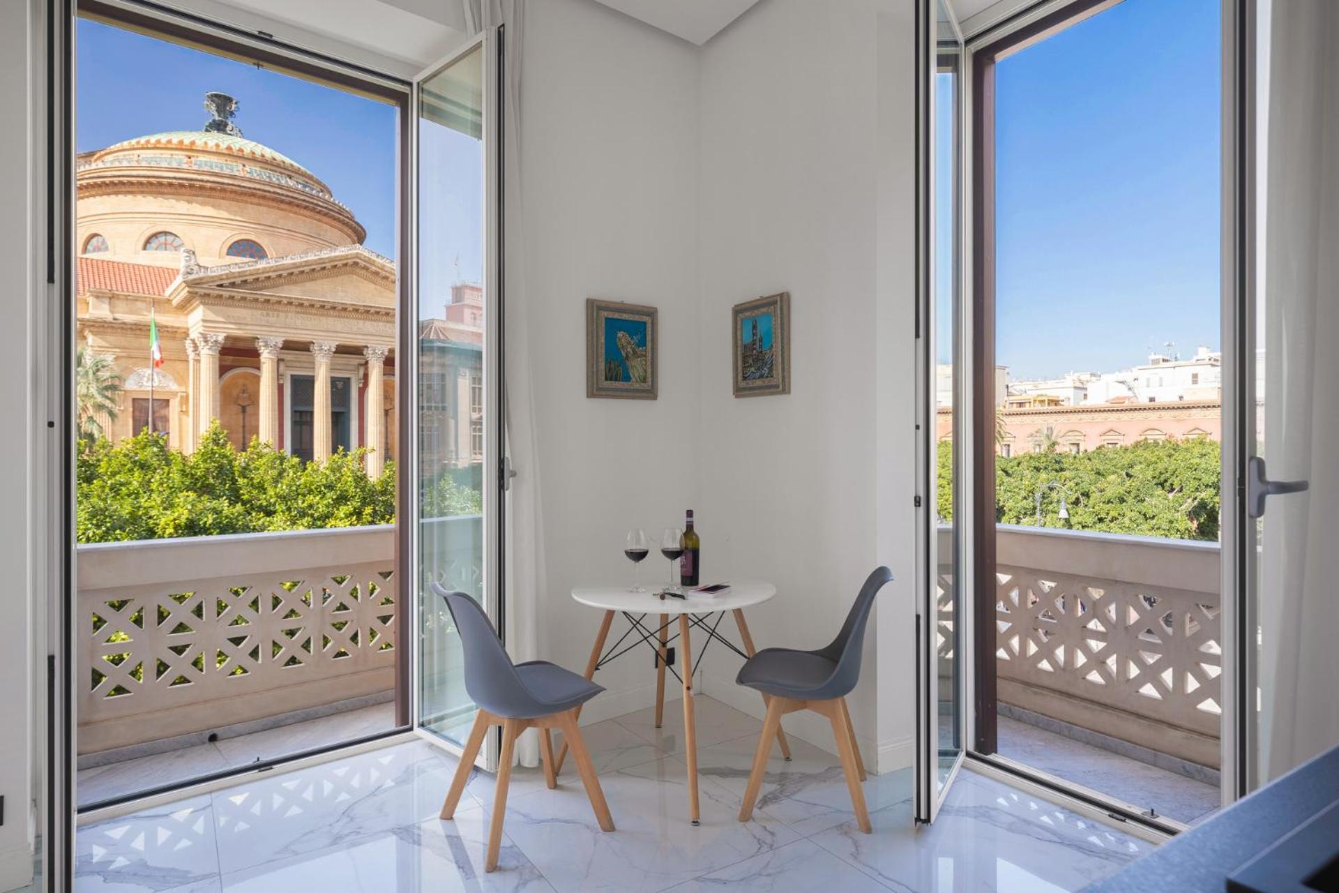 Palazzo Sovrana Serviced Luxury Apartments