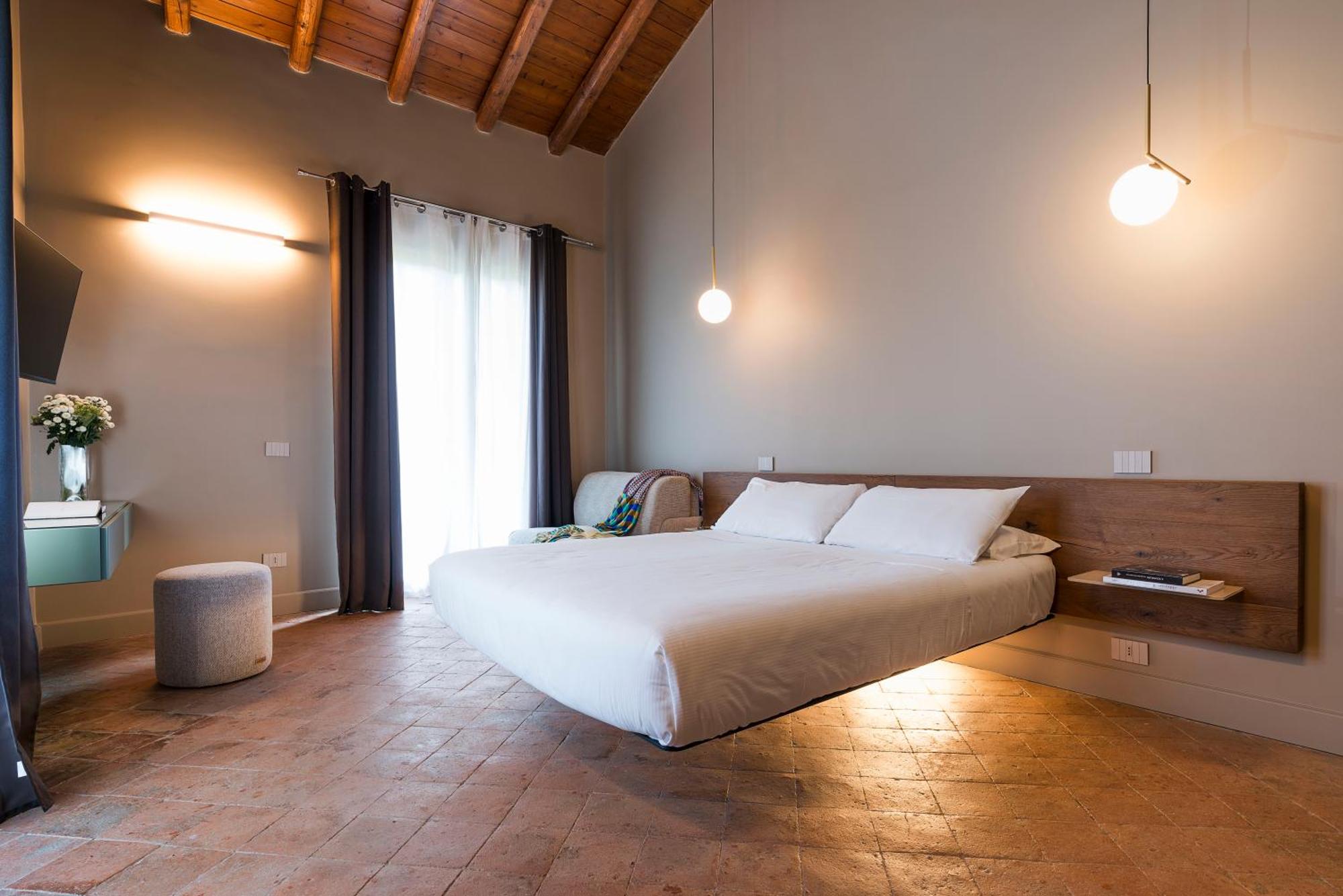 Nèroli Bio Relais