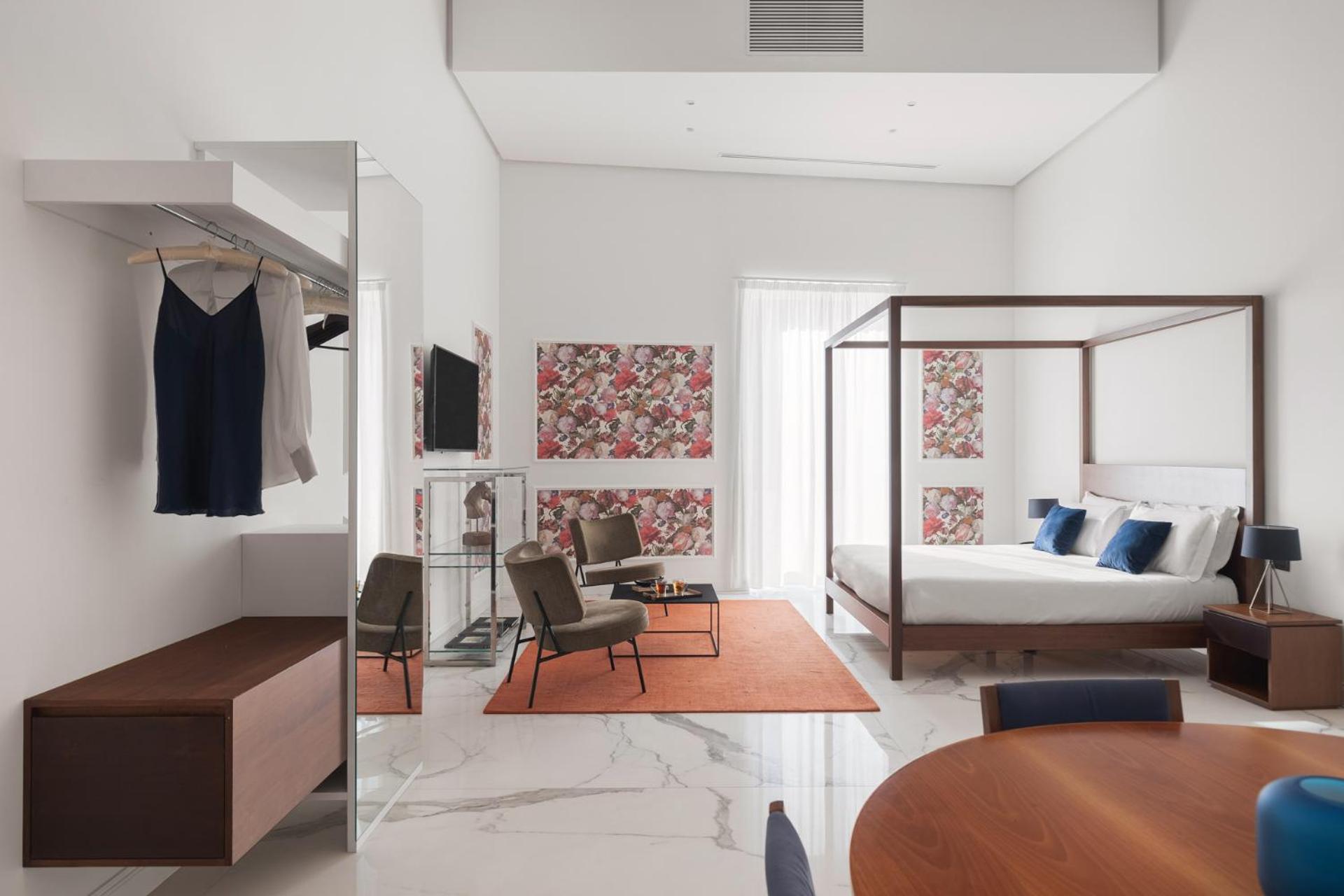 Palazzo Sovrana Serviced Luxury Apartments
