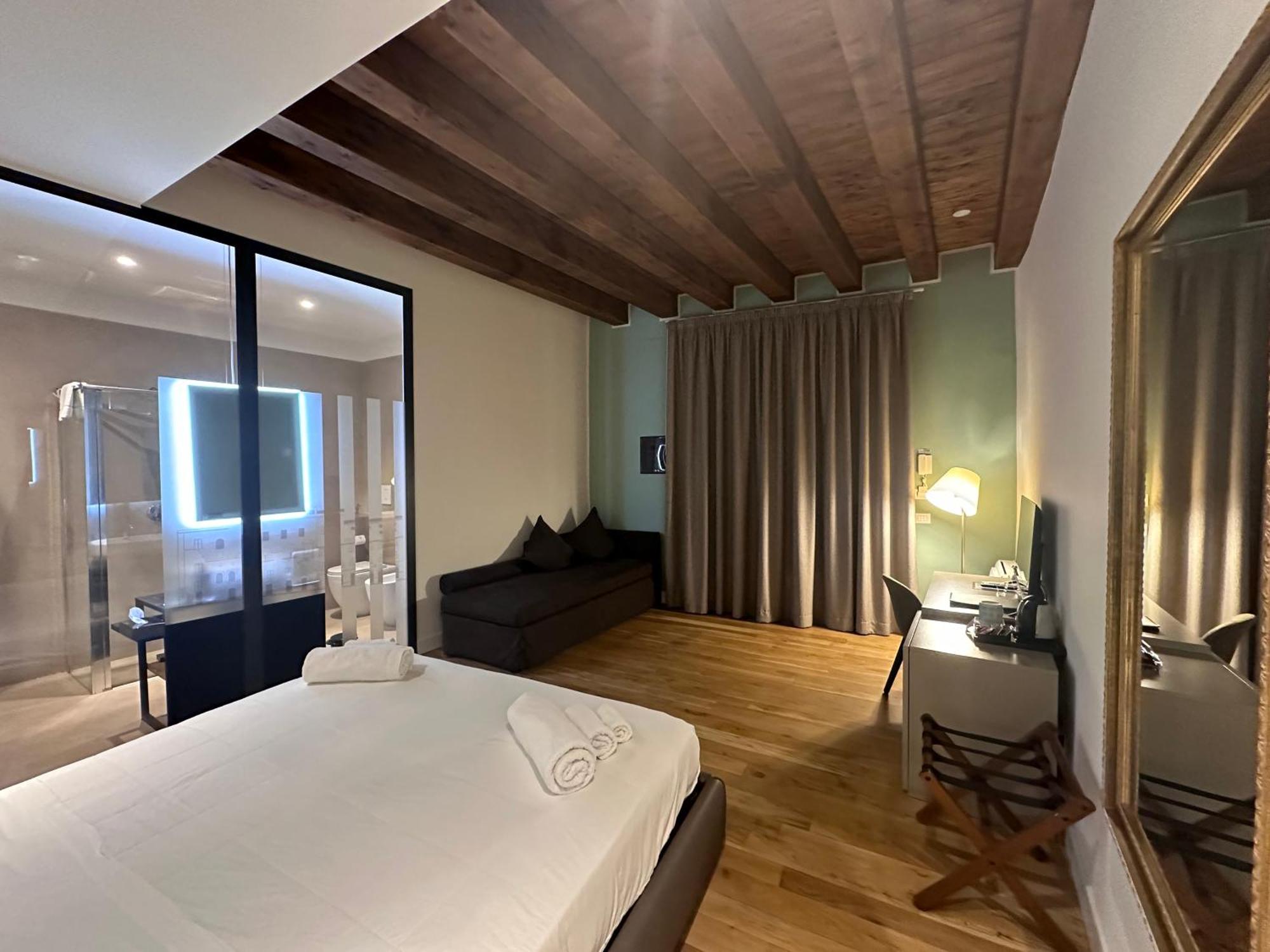PALAZZO SANTAMARINA Luxury Suite & Spa
