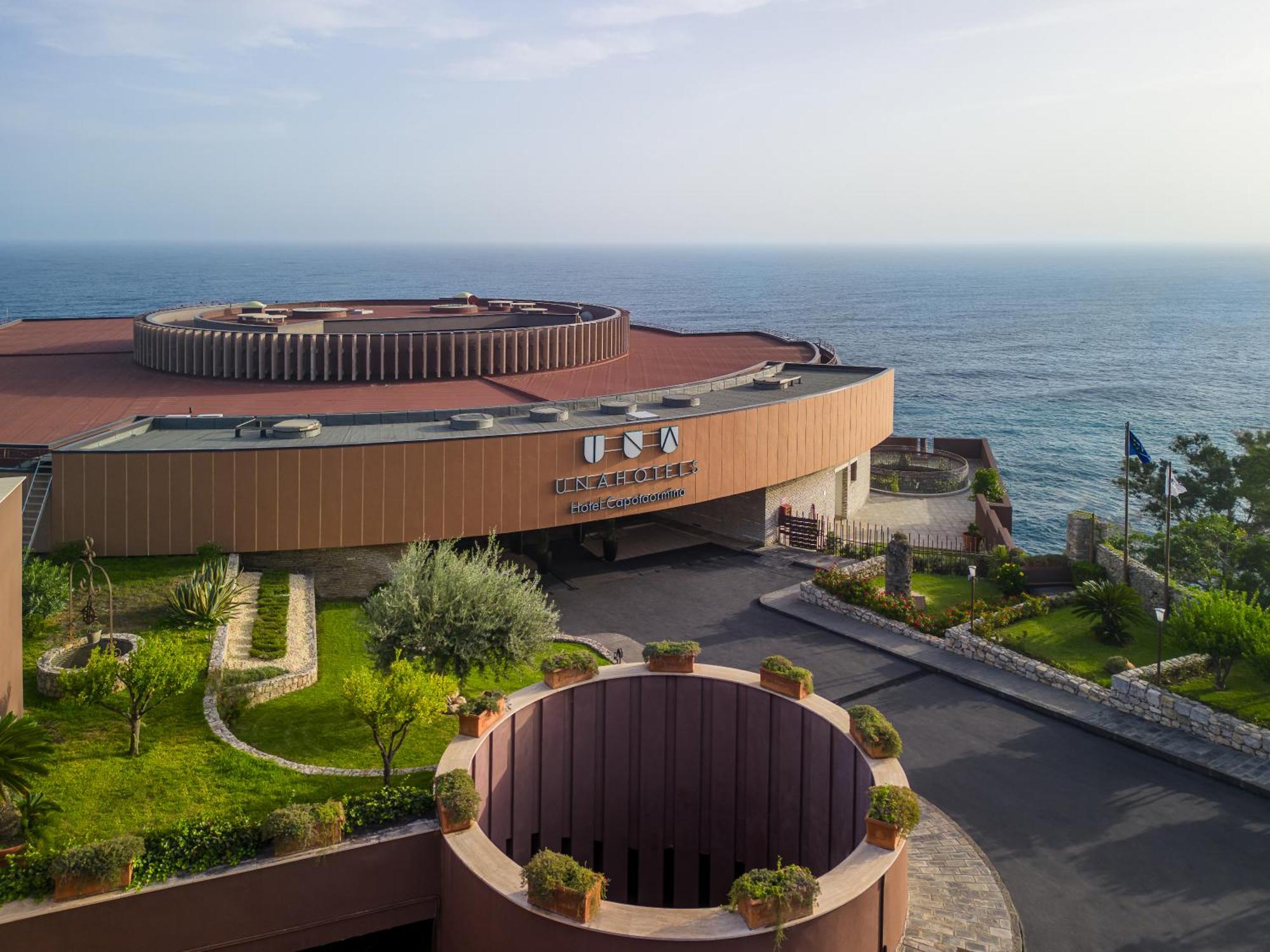 UNAHOTELS Capotaormina
