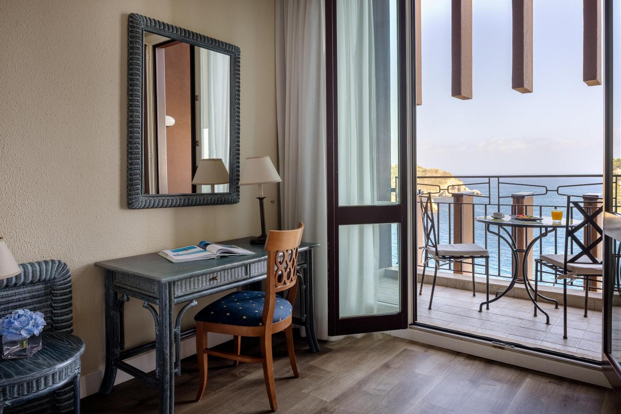 UNAHOTELS Capotaormina