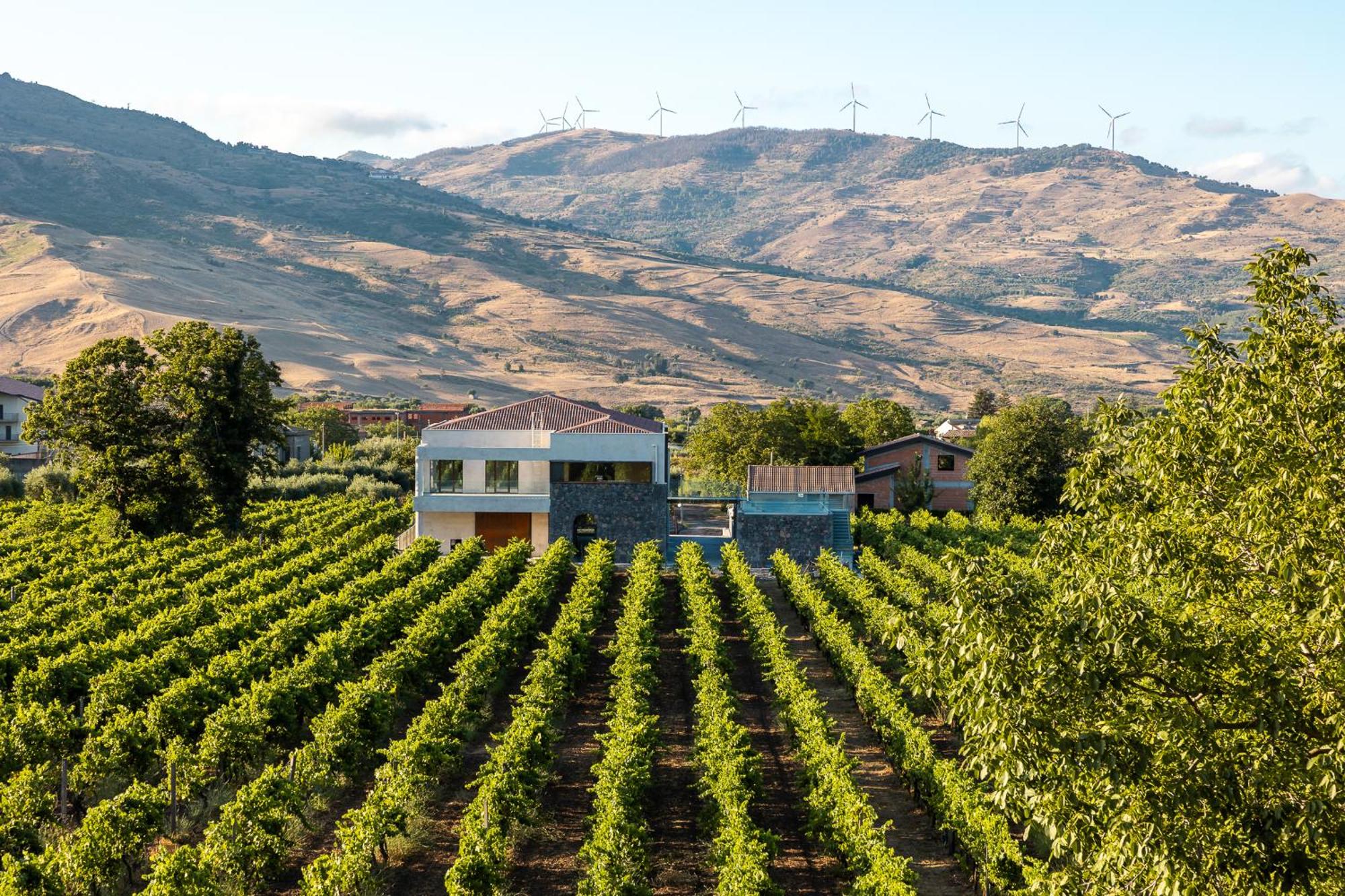 Camporè Etna Wines and Resort