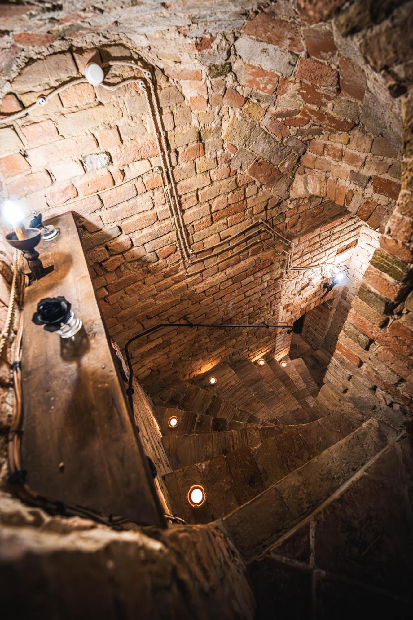Castello Di Chiavenna Landi