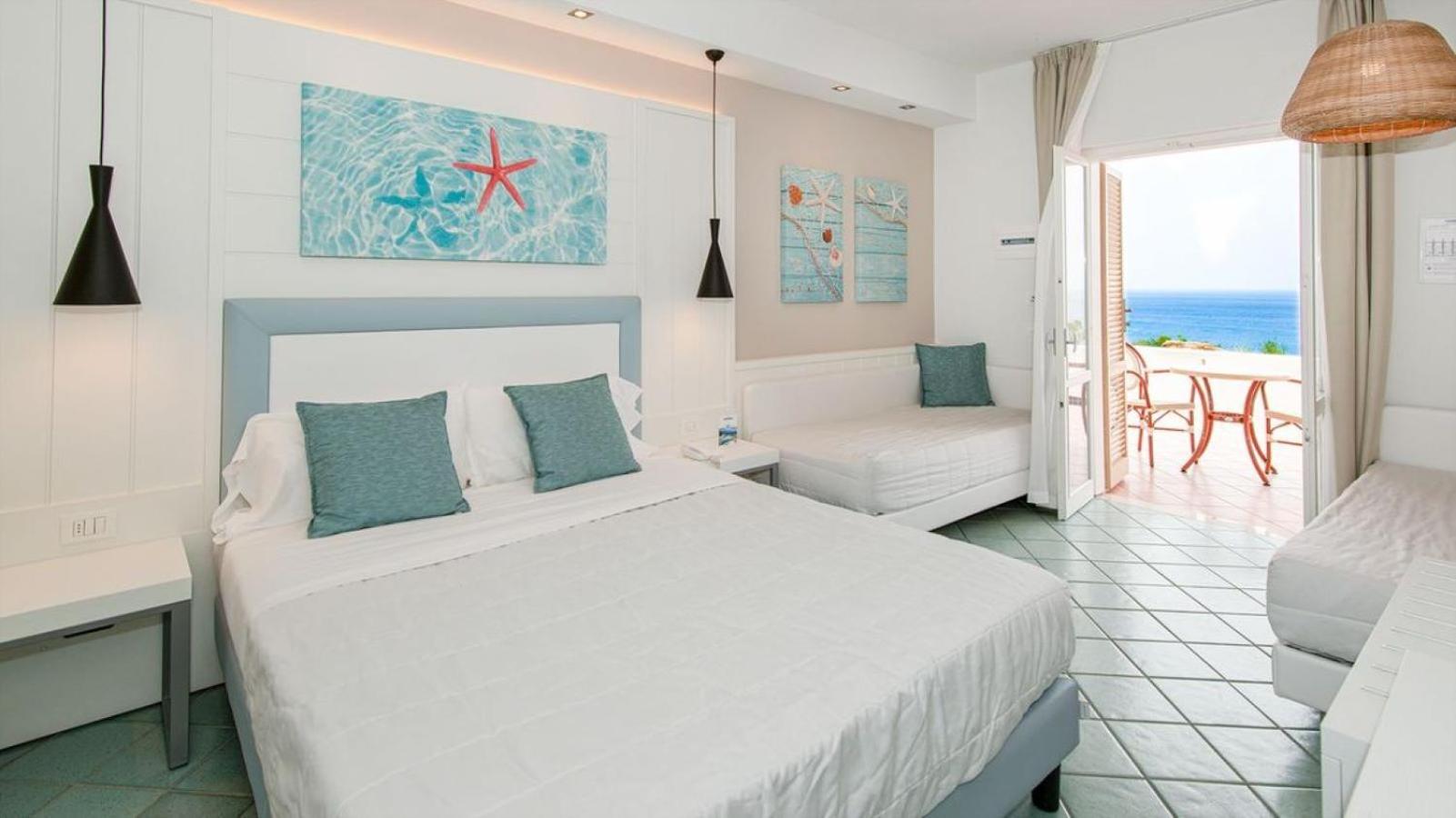 Mangia's Pollina Resort