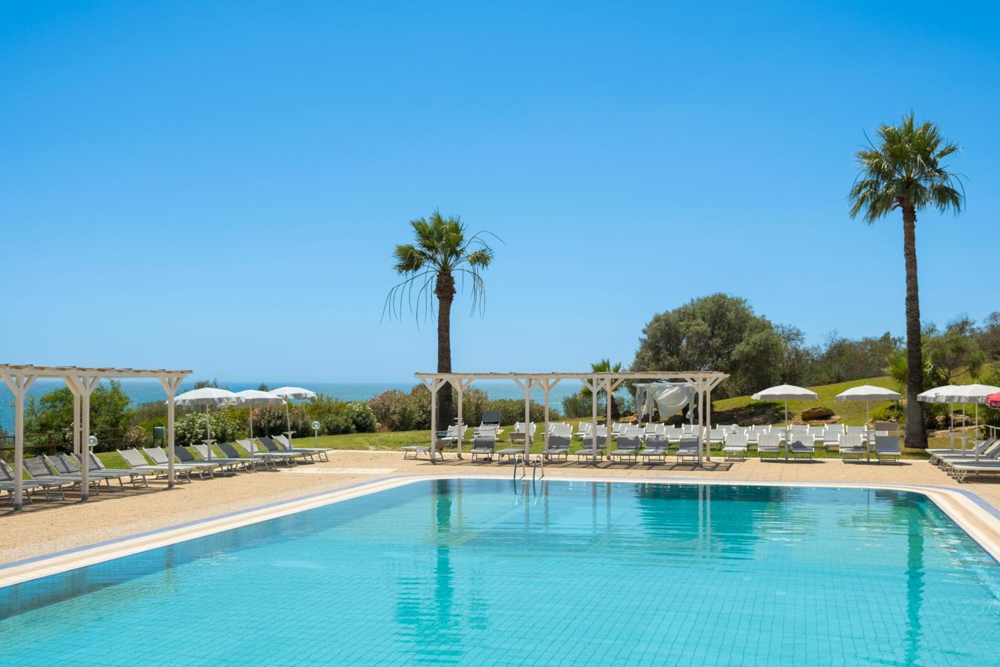 Mangia's Torre Del Barone Resort & SPA