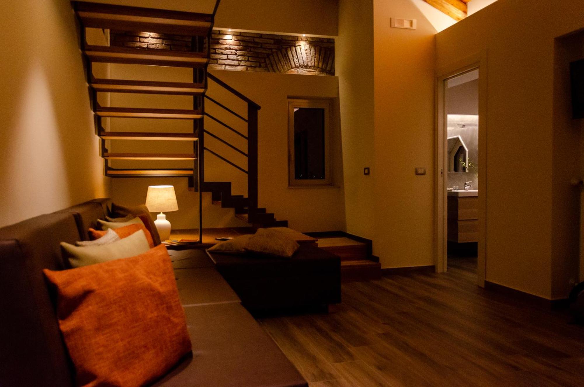 Palazzo Fiammingo Rooms