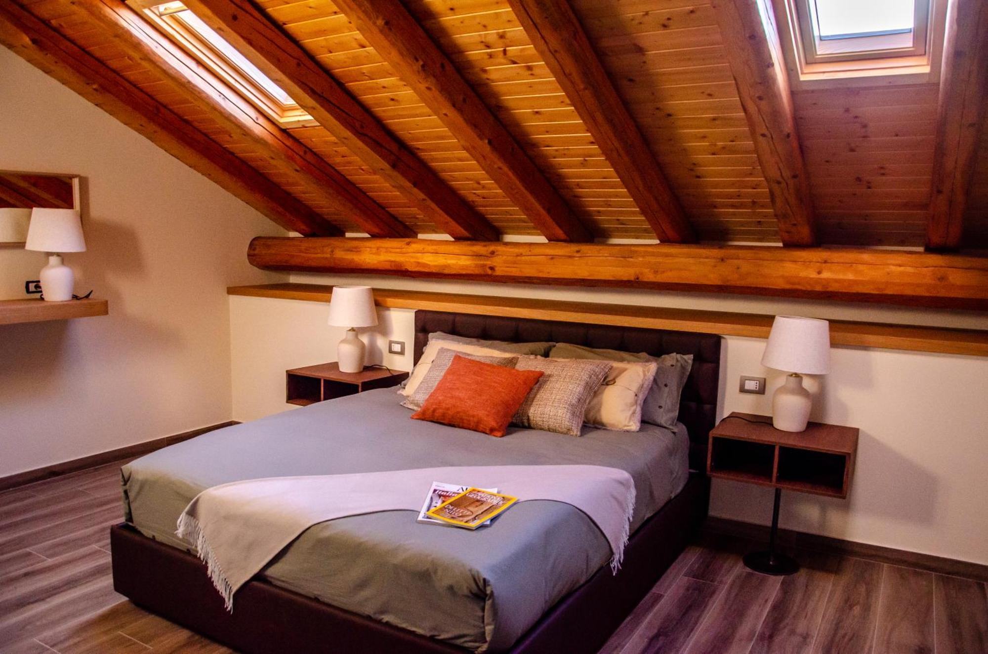 Palazzo Fiammingo Rooms