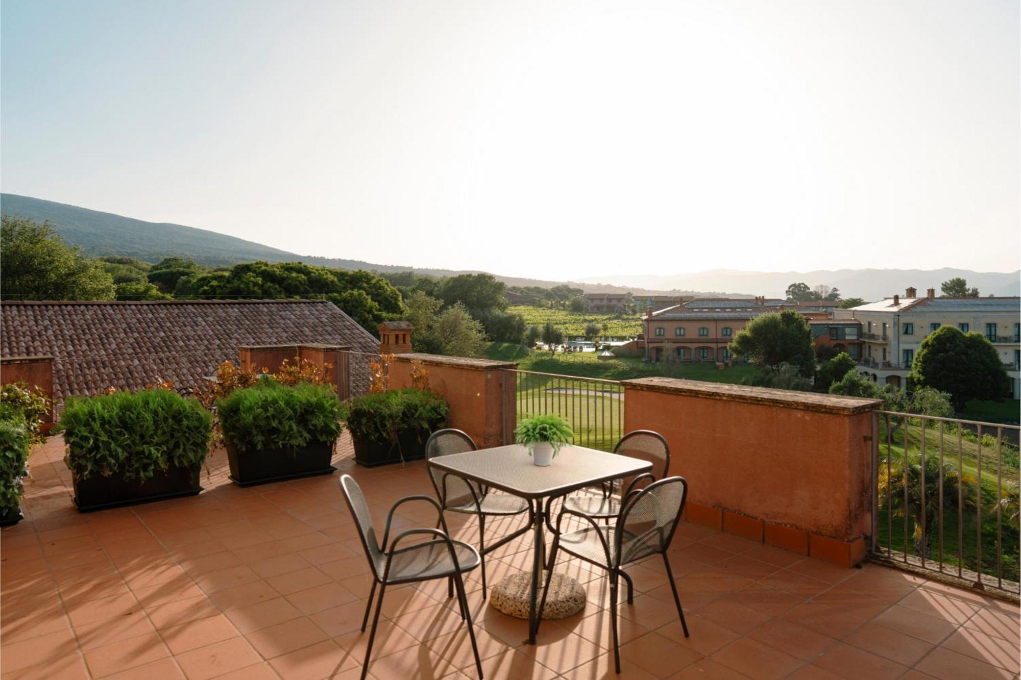 Picciolo Etna Golf Resort & Spa, Curio Collection by Hilton