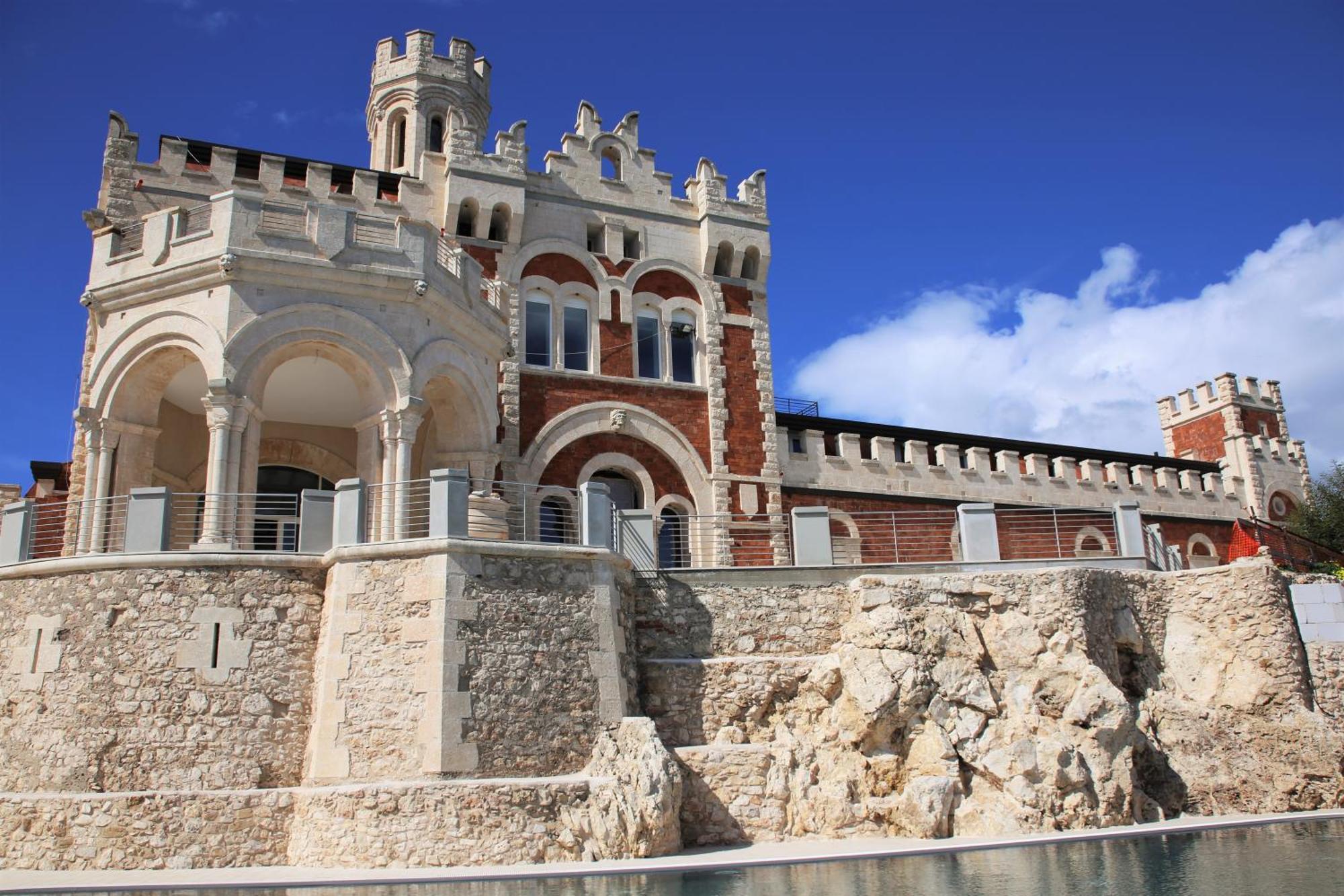 Castello Tafuri