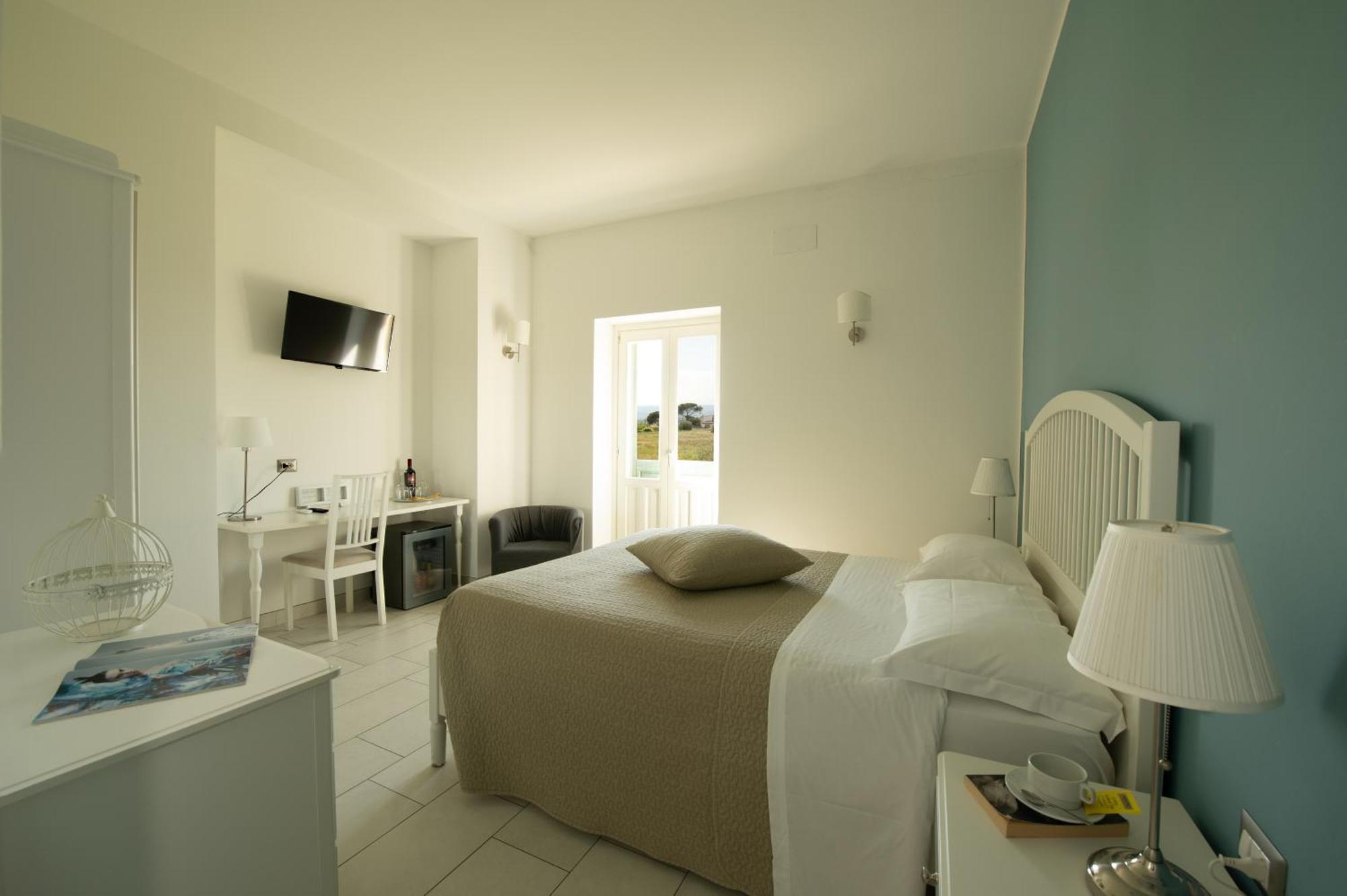 Isola Charm B&B - Pool & Nature Stay