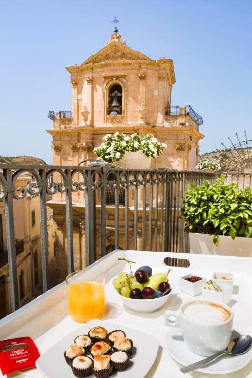 Palazzo Conti Camere & Suites