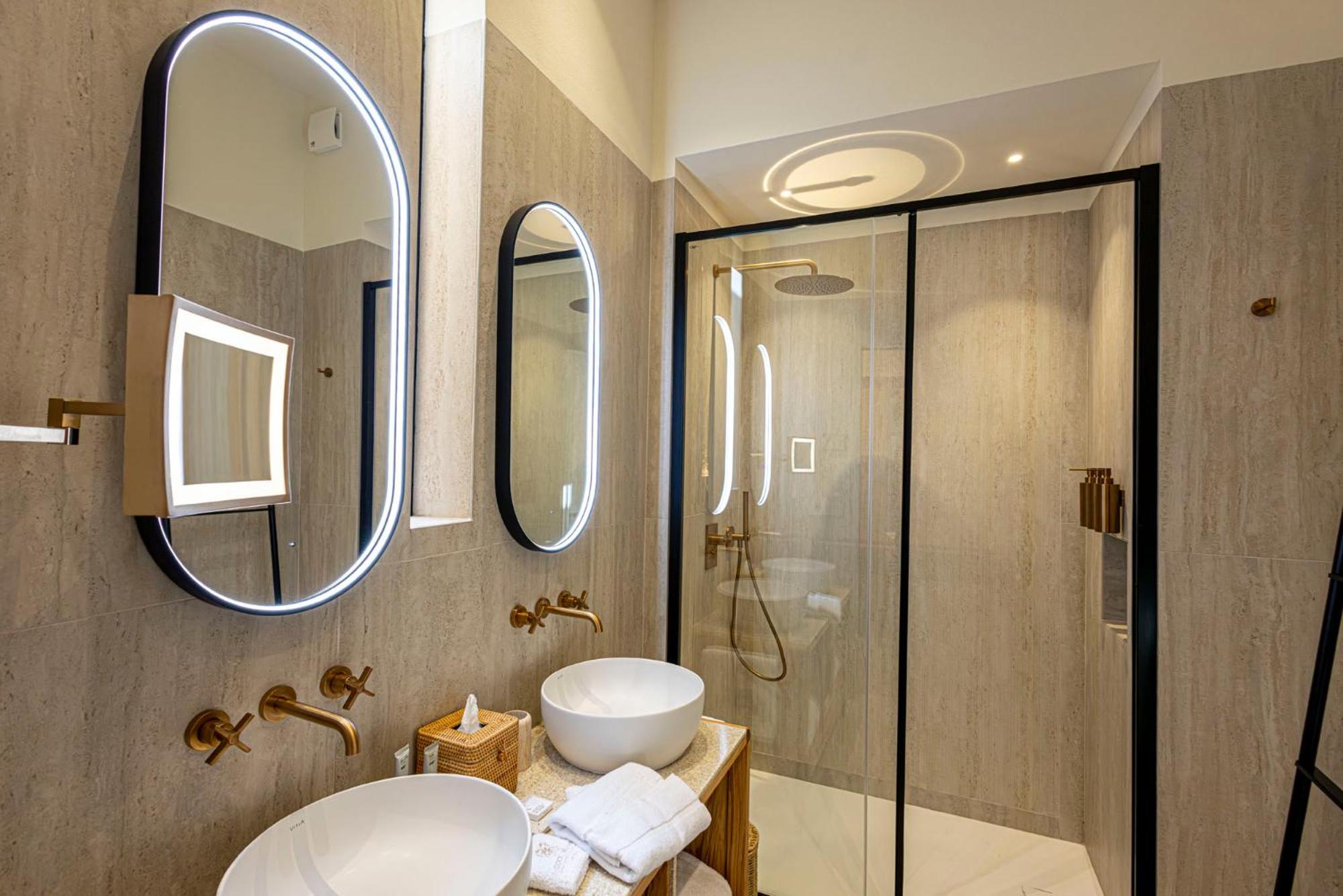 COOL DREAMS Luxury Rooms