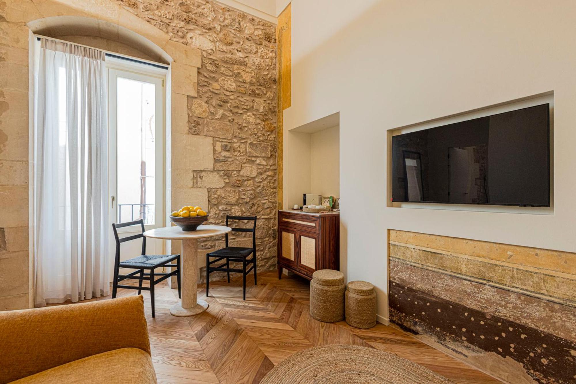 COOL DREAMS Luxury Rooms