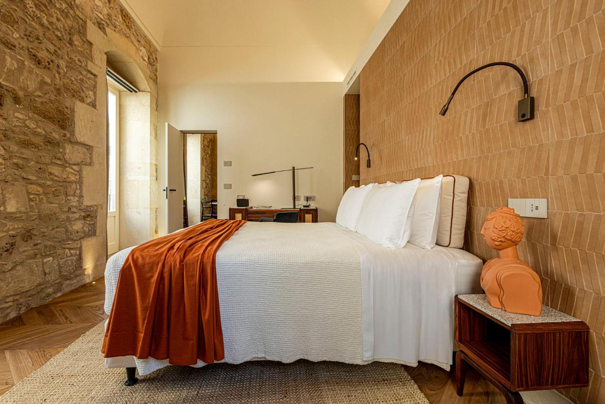 COOL DREAMS Luxury Rooms