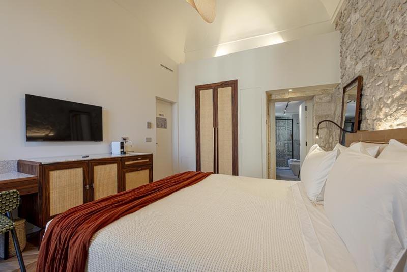 COOL DREAMS Luxury Rooms