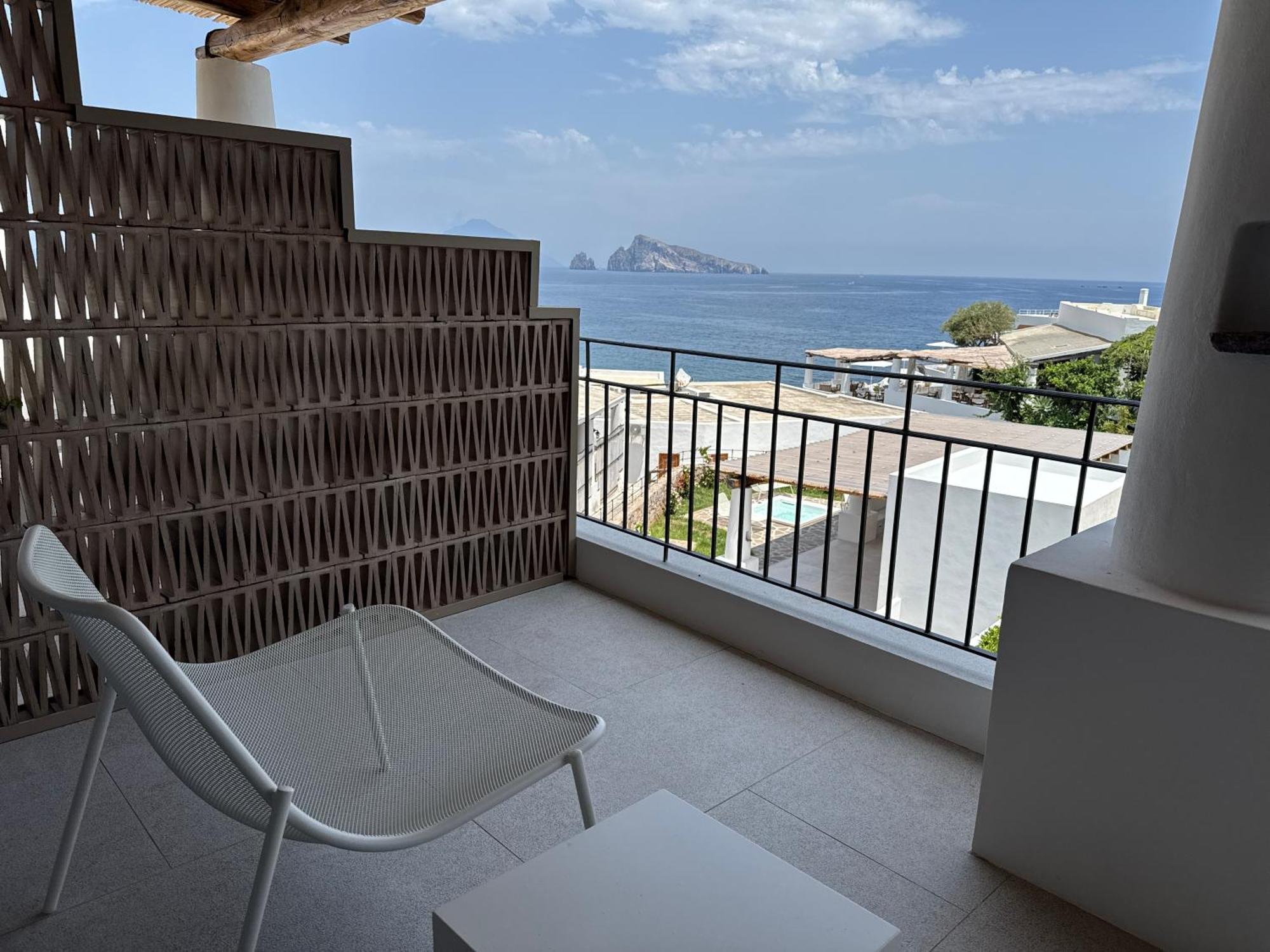 Kyma Suites