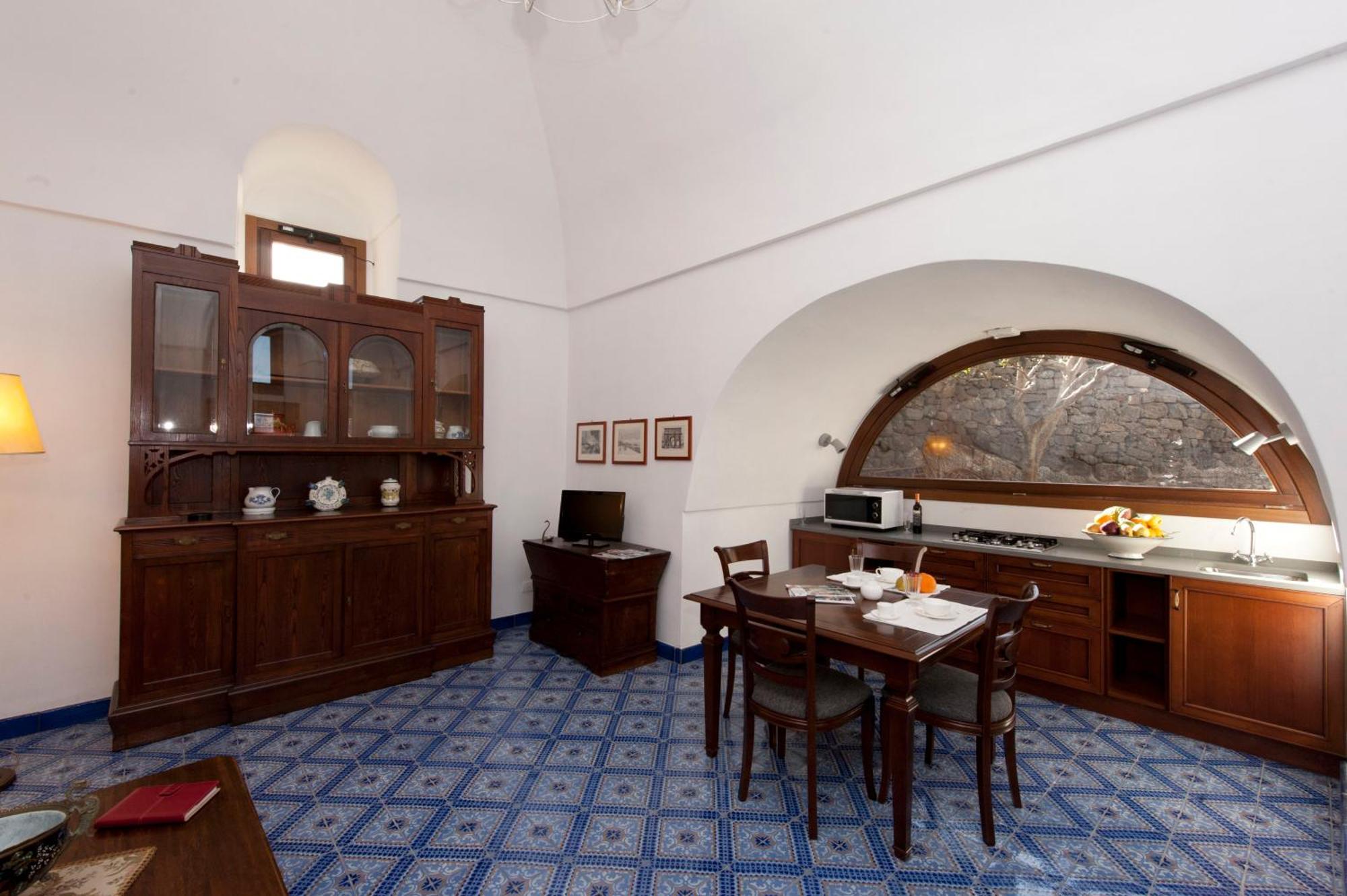 Resort Acropoli