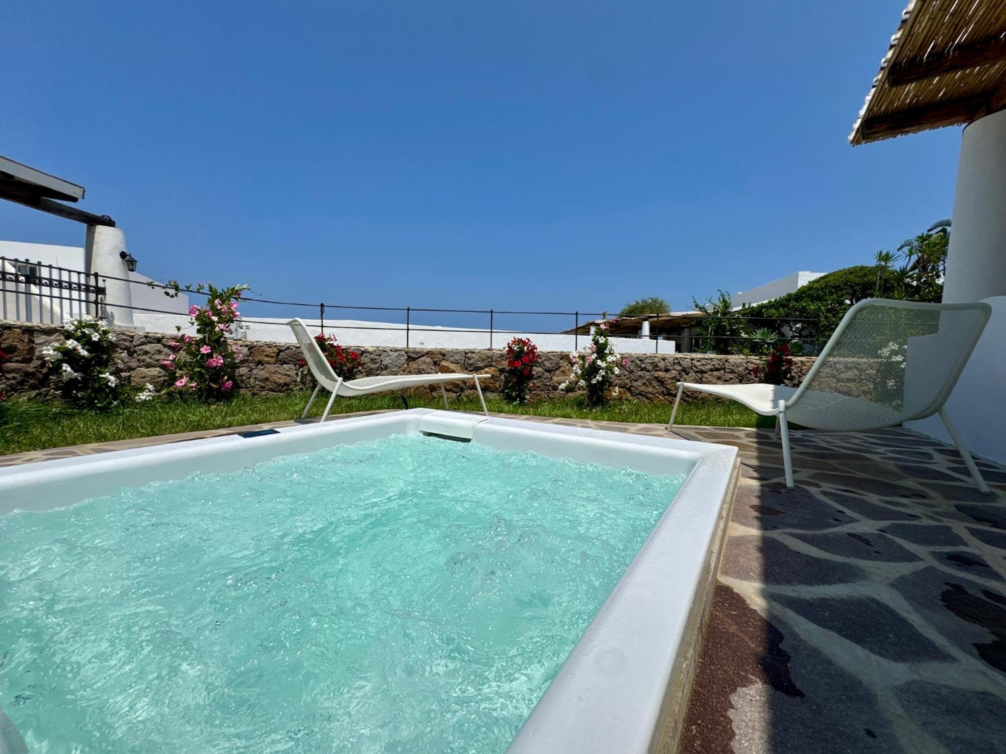 Kyma Suites