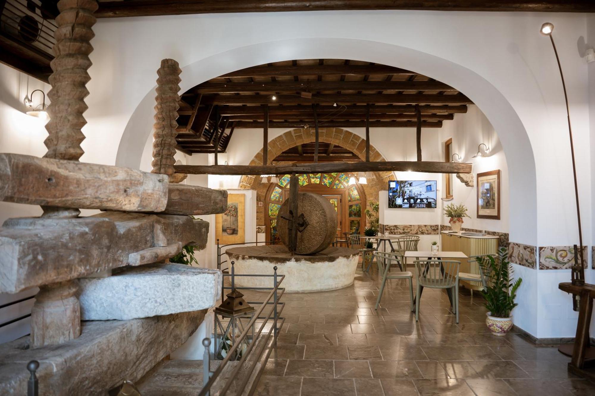 Villa Dei Melograni Boutique Hotel