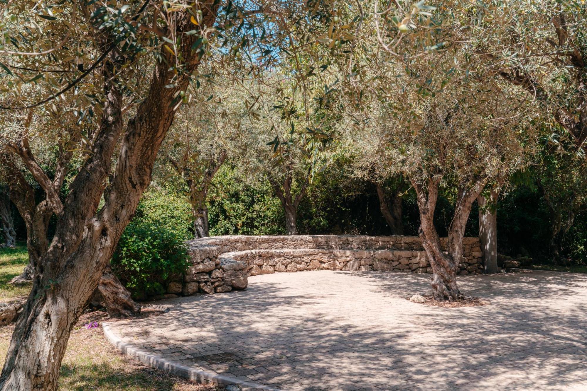 Mangia's Brucoli, Sicily, Autograph Collection