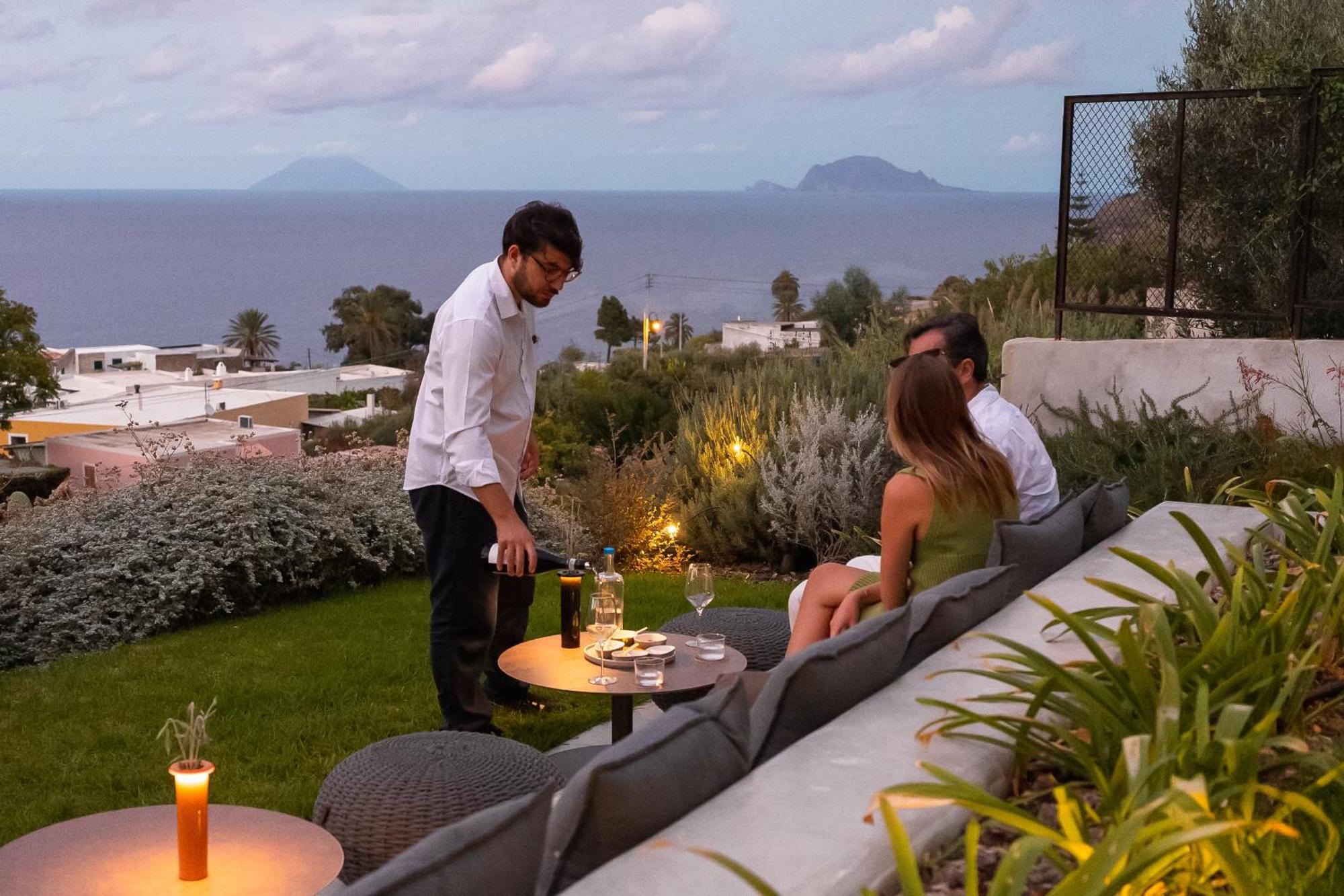 Hotel Ravesi