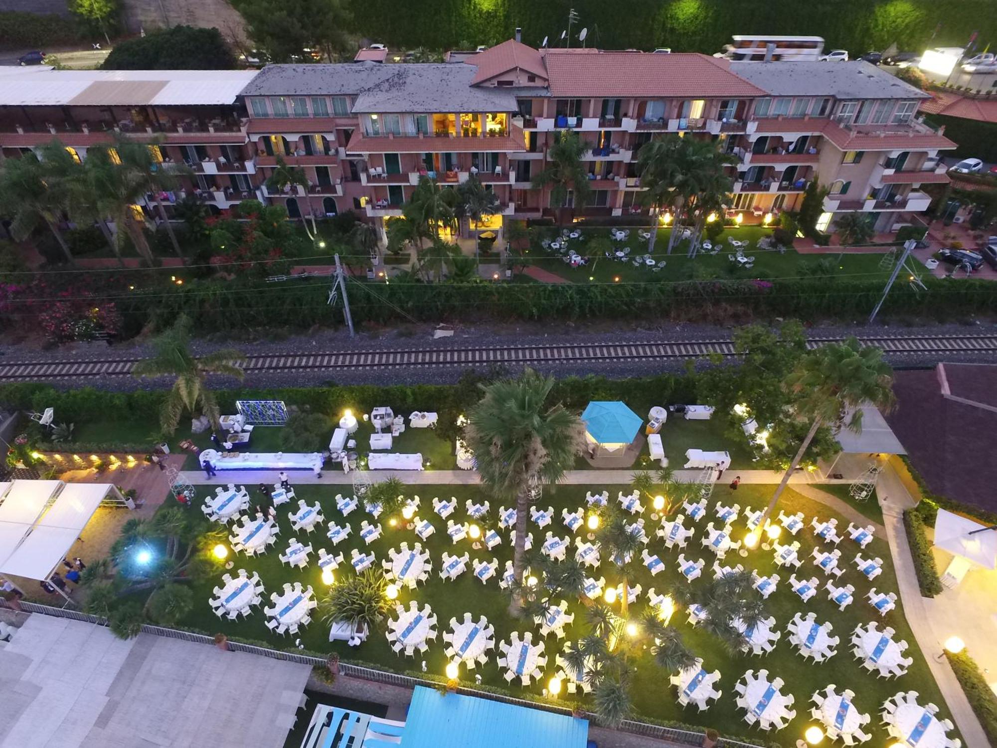 Hotel Caparena