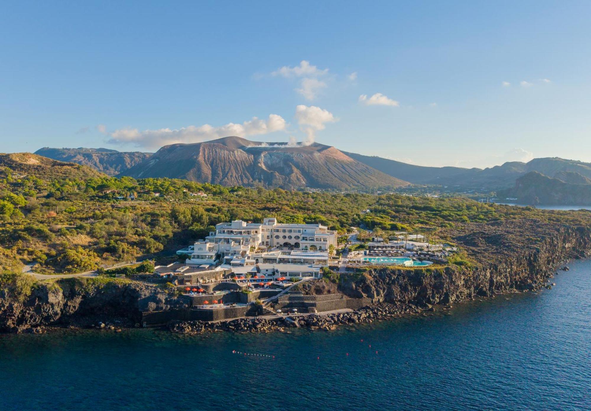 Therasia Resort Sea and SPA - The Leading Hotels of the World