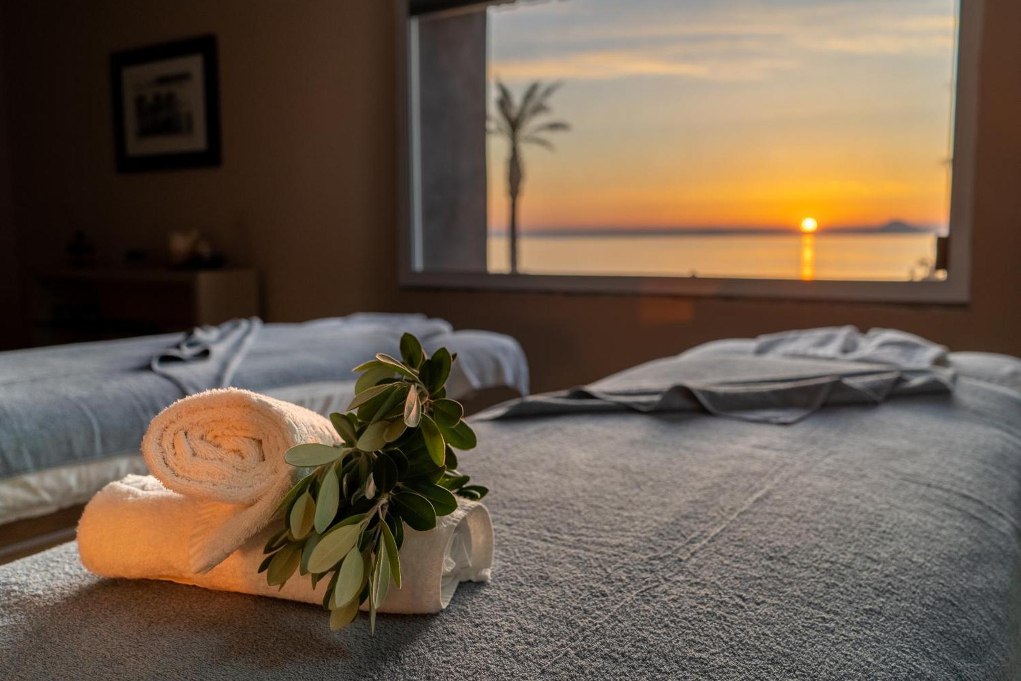 Therasia Resort Sea and SPA - The Leading Hotels of the World