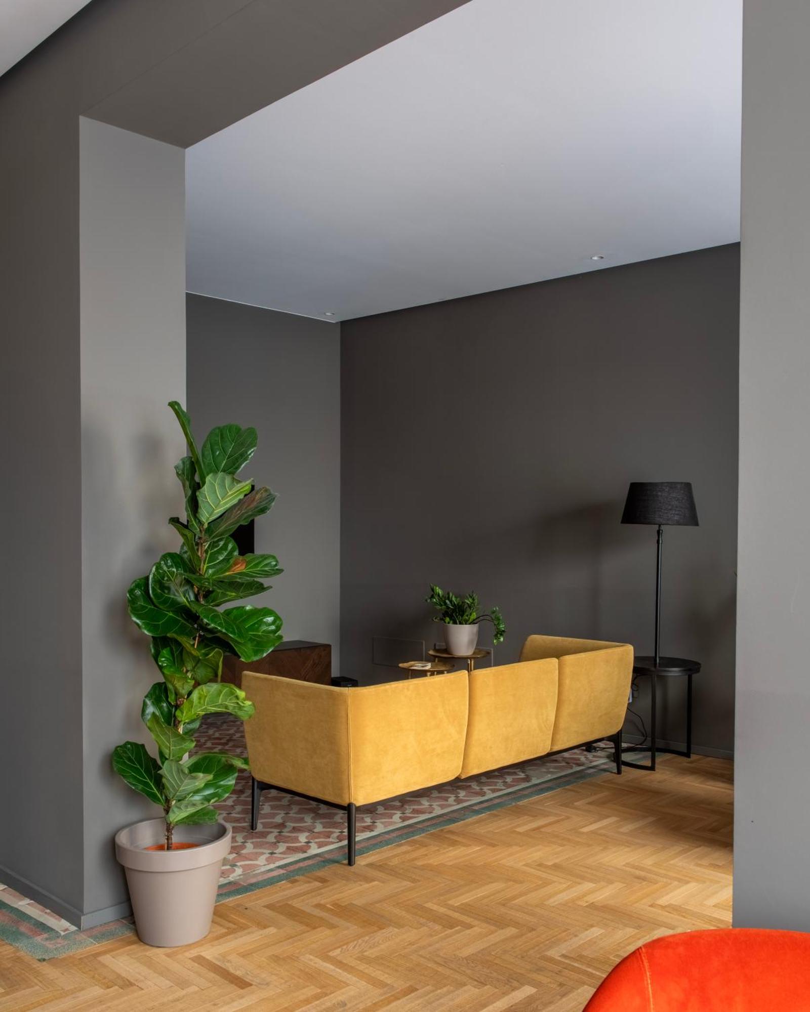 Re Sale Boutique Hotel