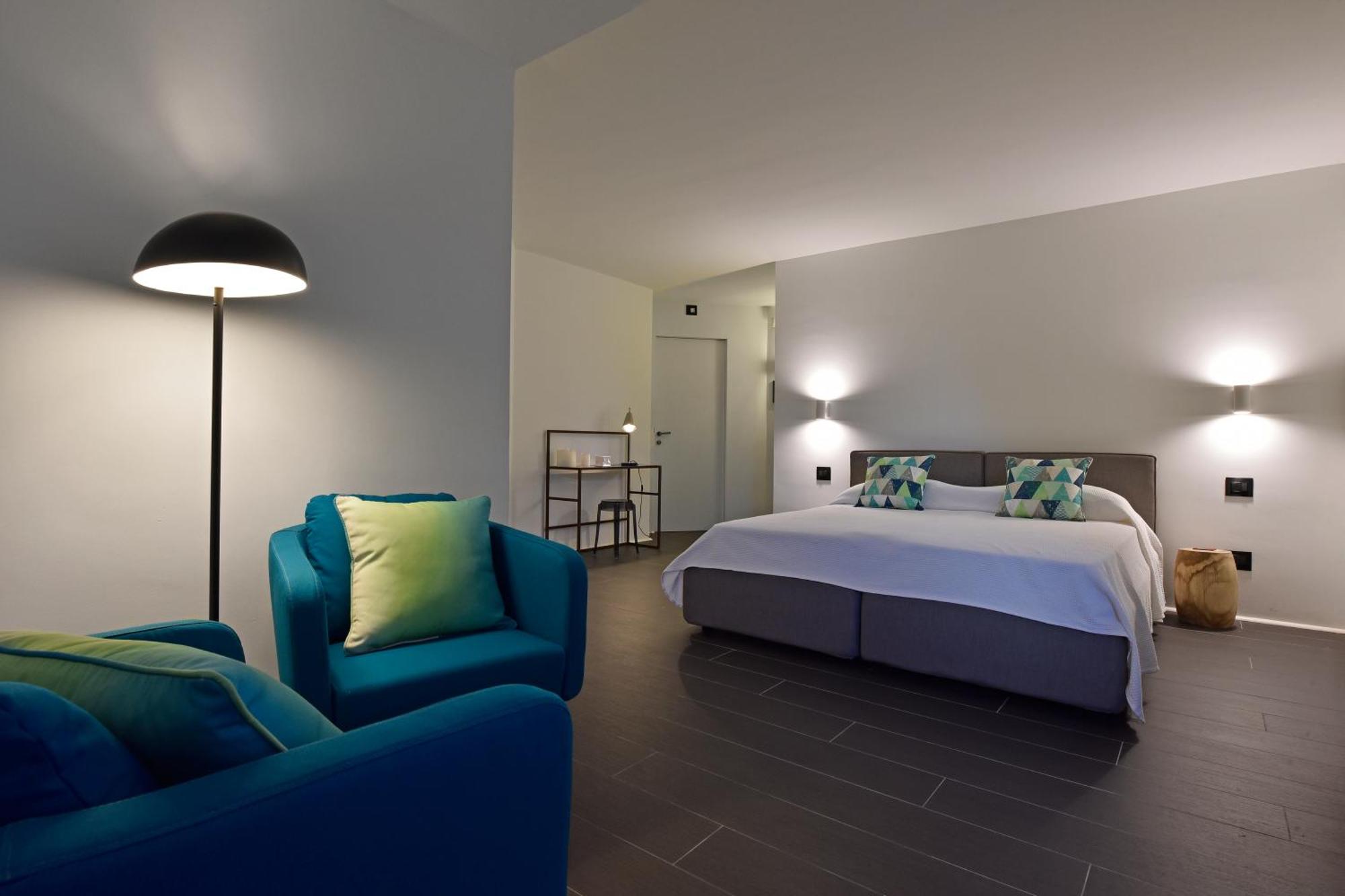 Villa Stornella by Mmega