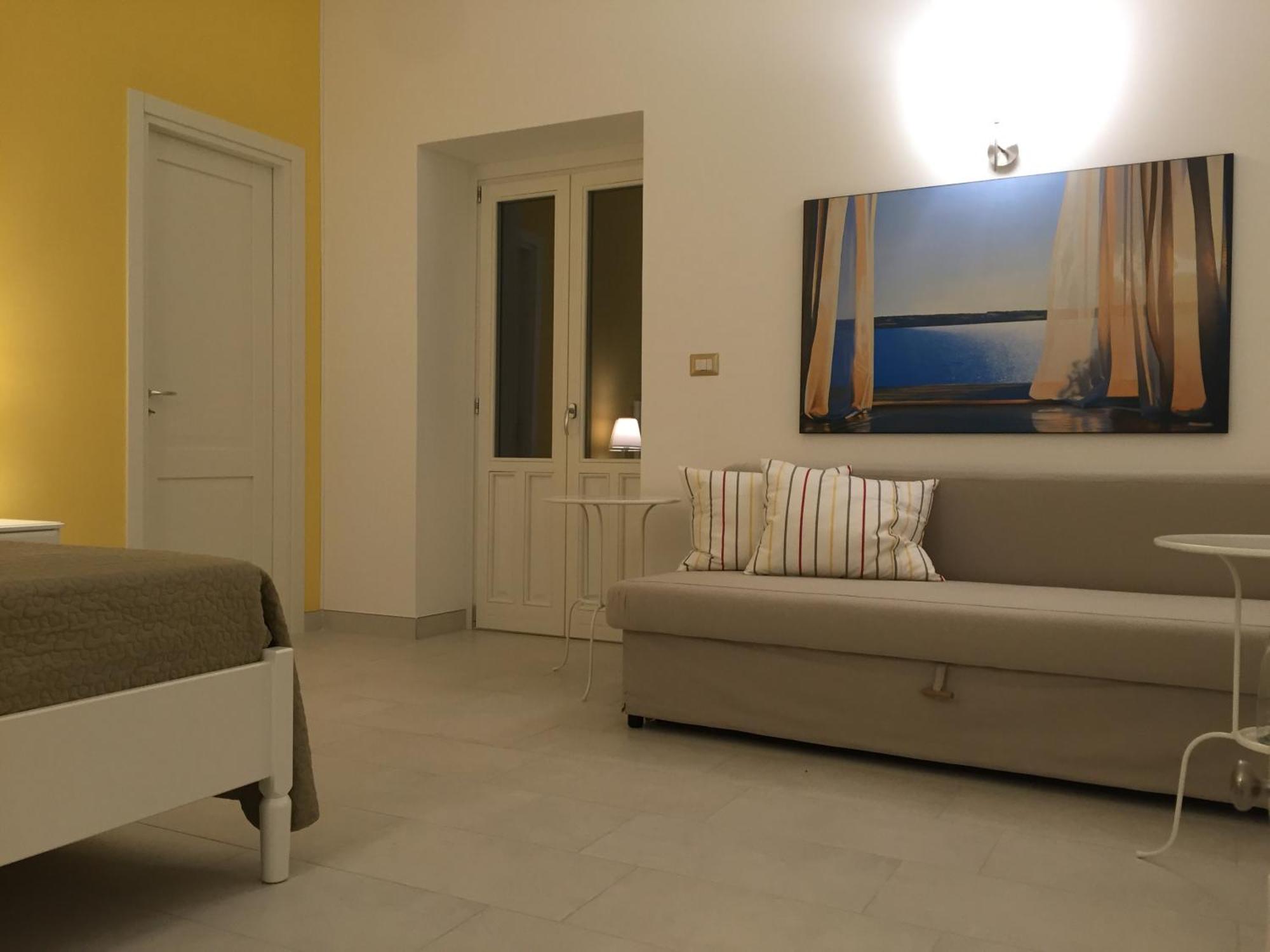 Isola Charm B&B - Pool & Nature Stay