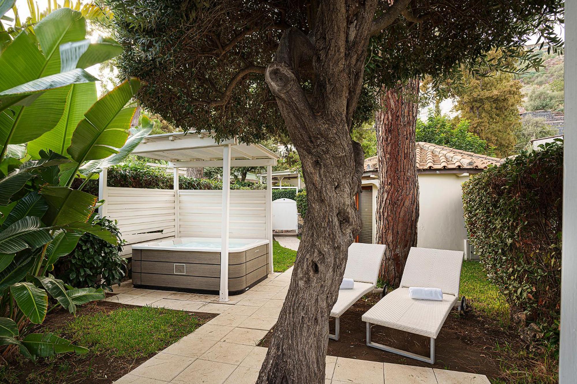 La Plage Resort