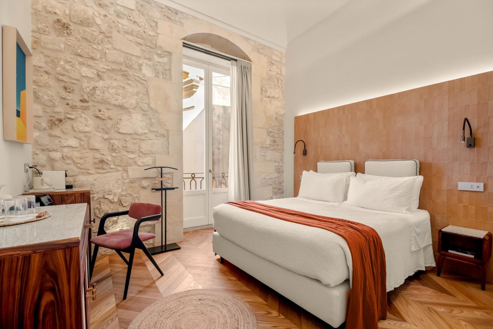 COOL DREAMS Luxury Rooms