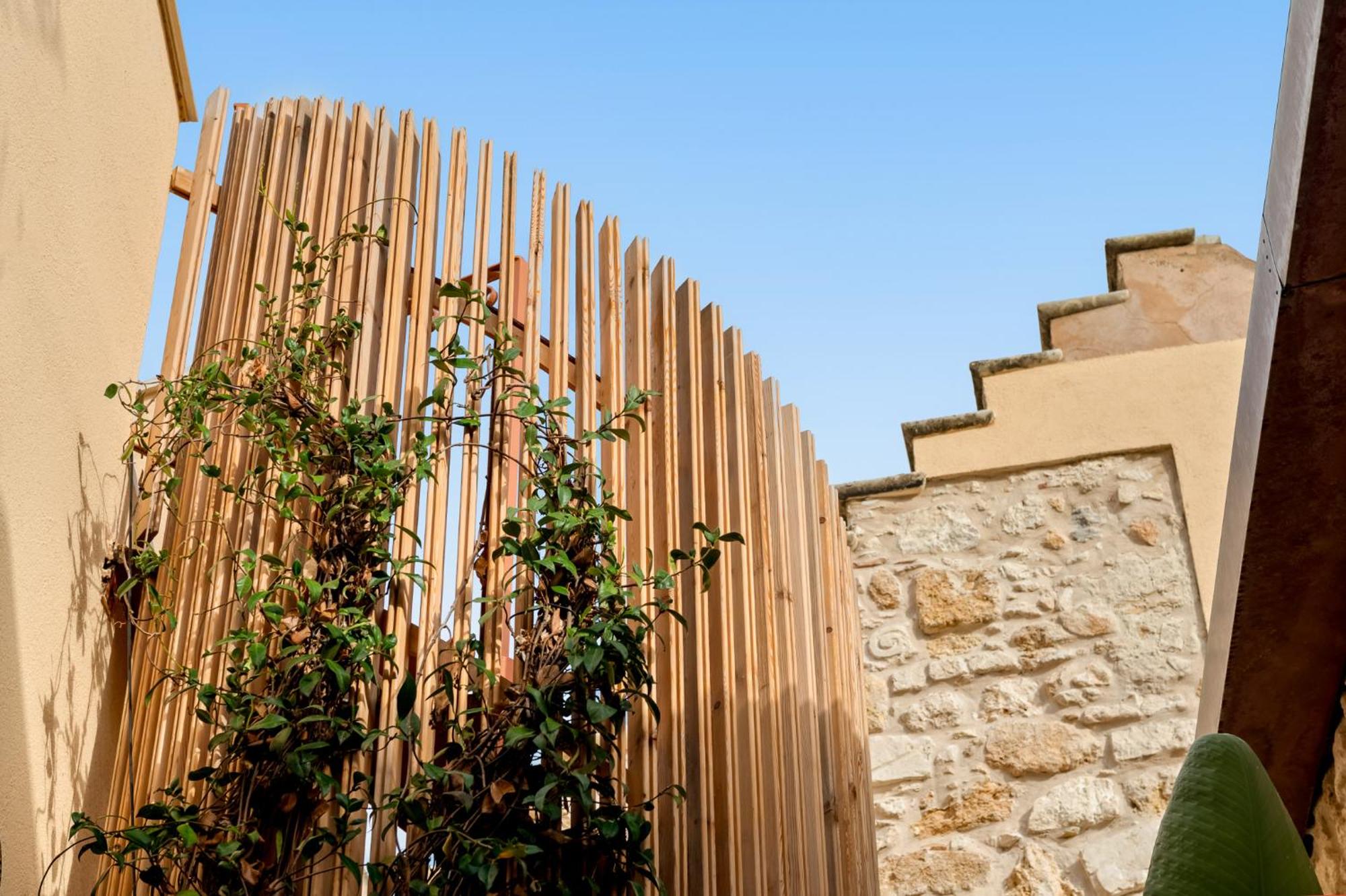 COOL DREAMS Luxury Rooms