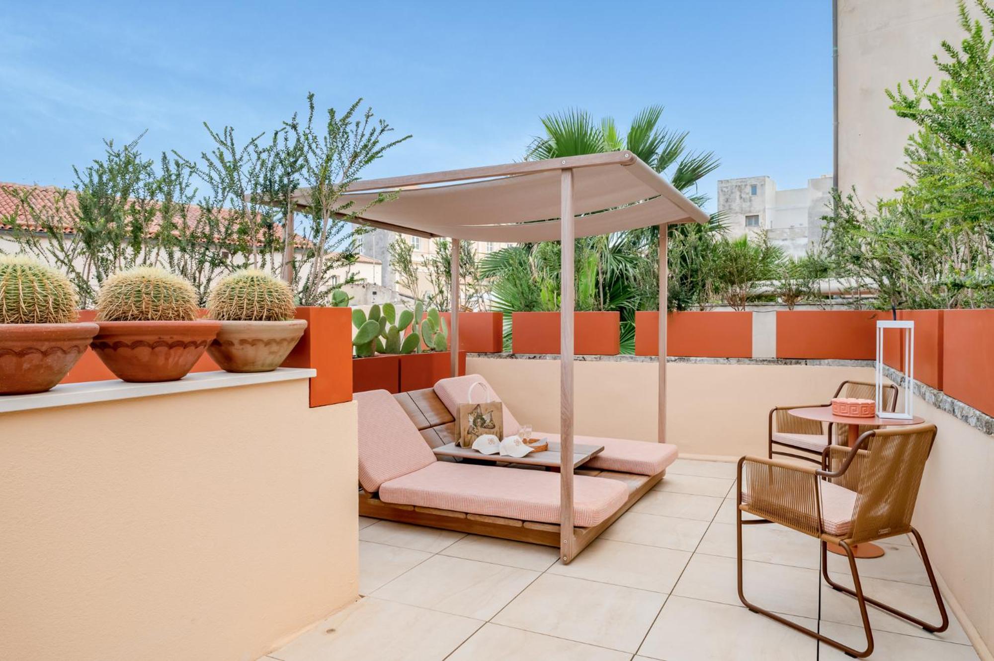 COOL DREAMS Luxury Rooms