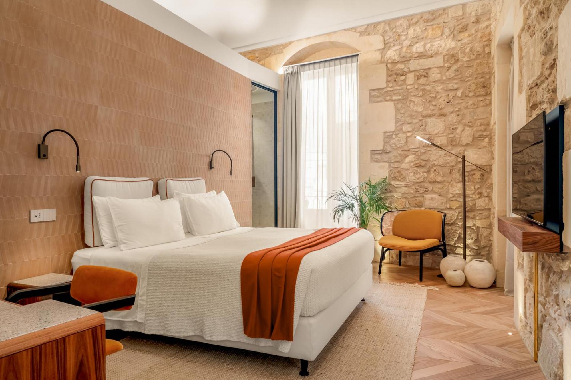 COOL DREAMS Luxury Rooms