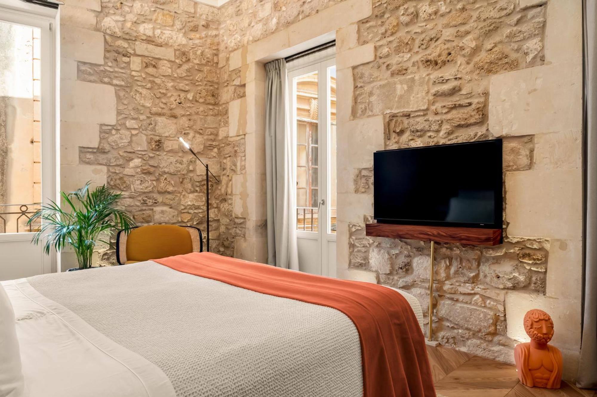 COOL DREAMS Luxury Rooms