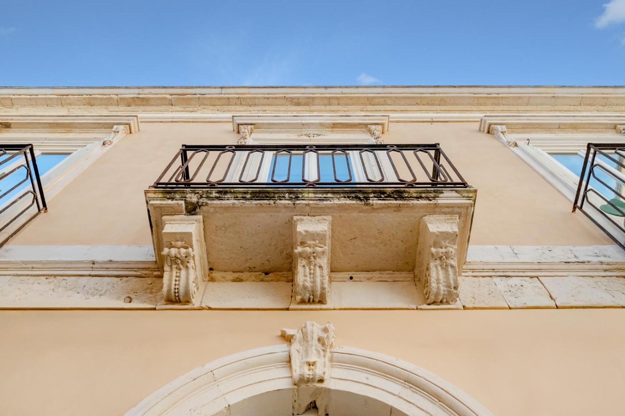 COOL DREAMS Luxury Rooms