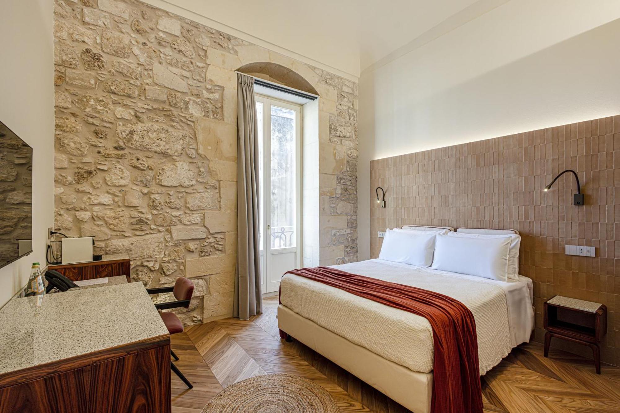 COOL DREAMS Luxury Rooms