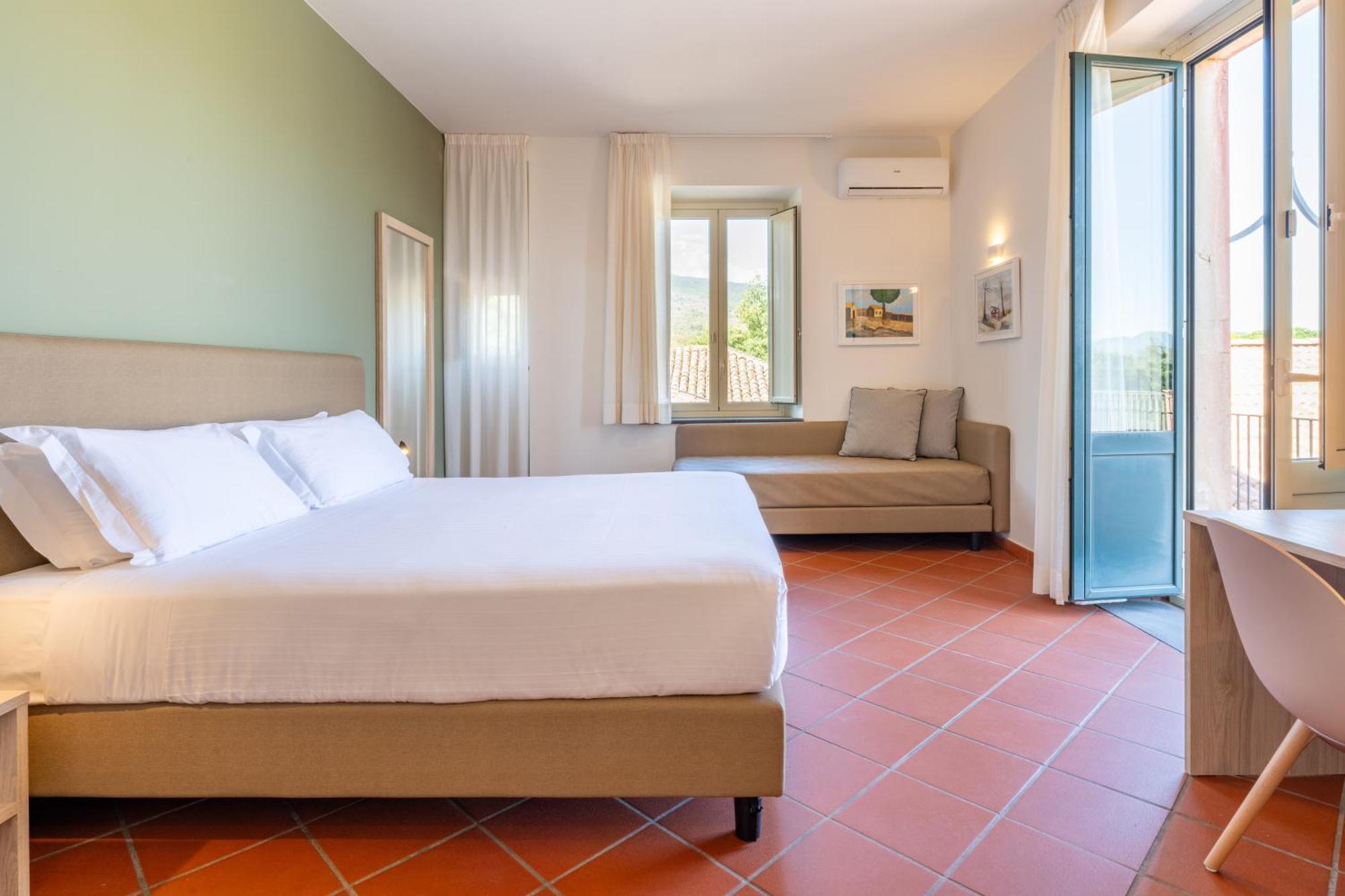 Picciolo Etna Golf Resort & Spa, Curio Collection by Hilton