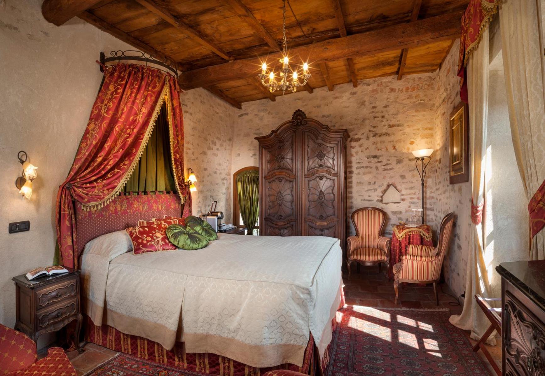 Castello Di Sinio