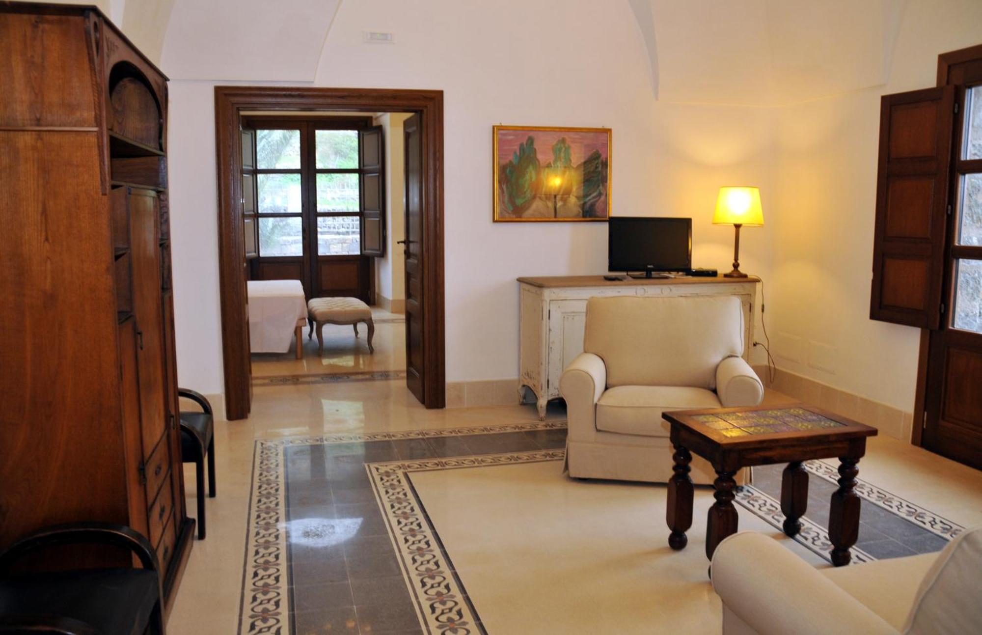 Resort Acropoli