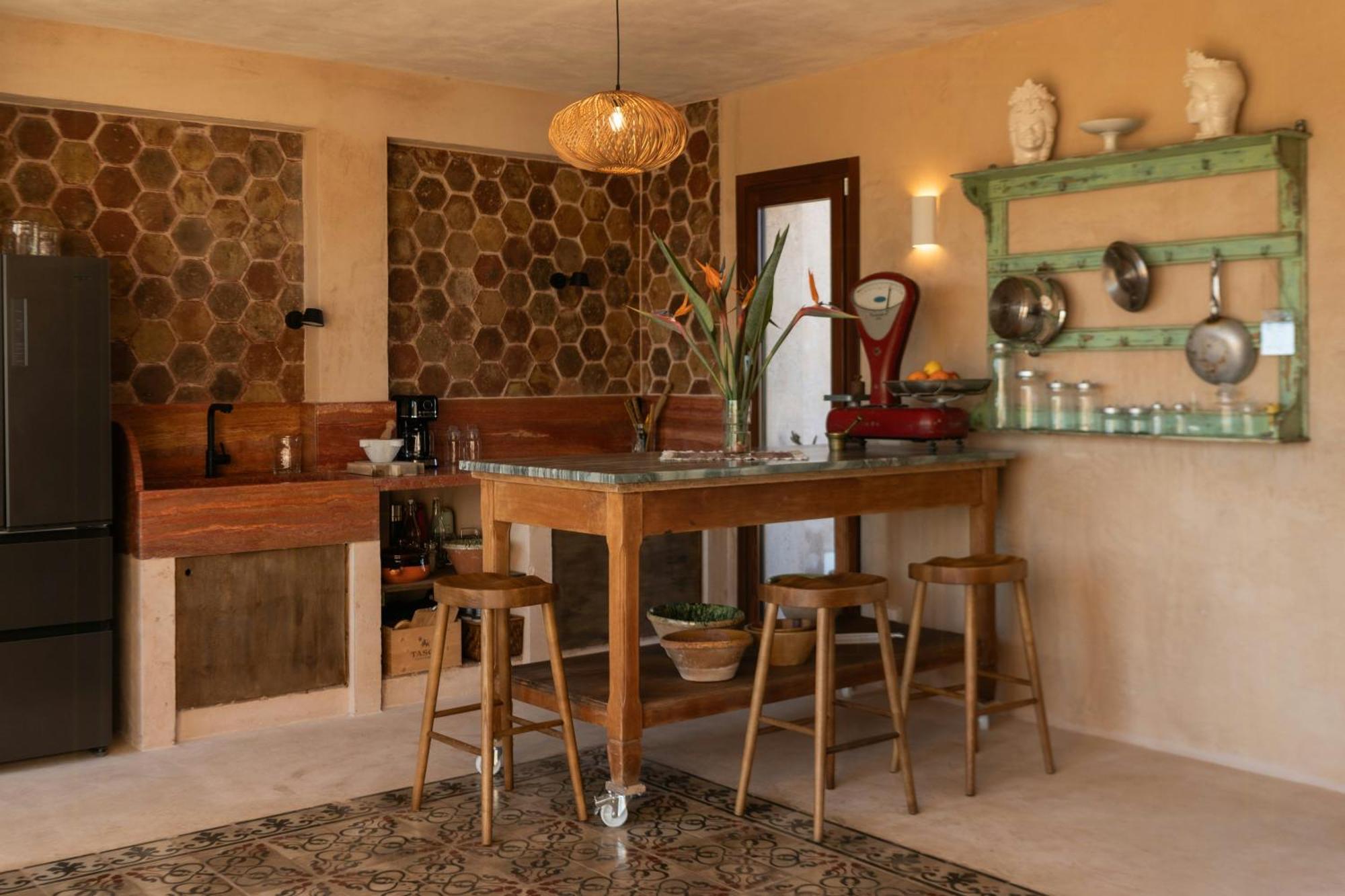 Mediterranean House With Organic Garden, Favignana