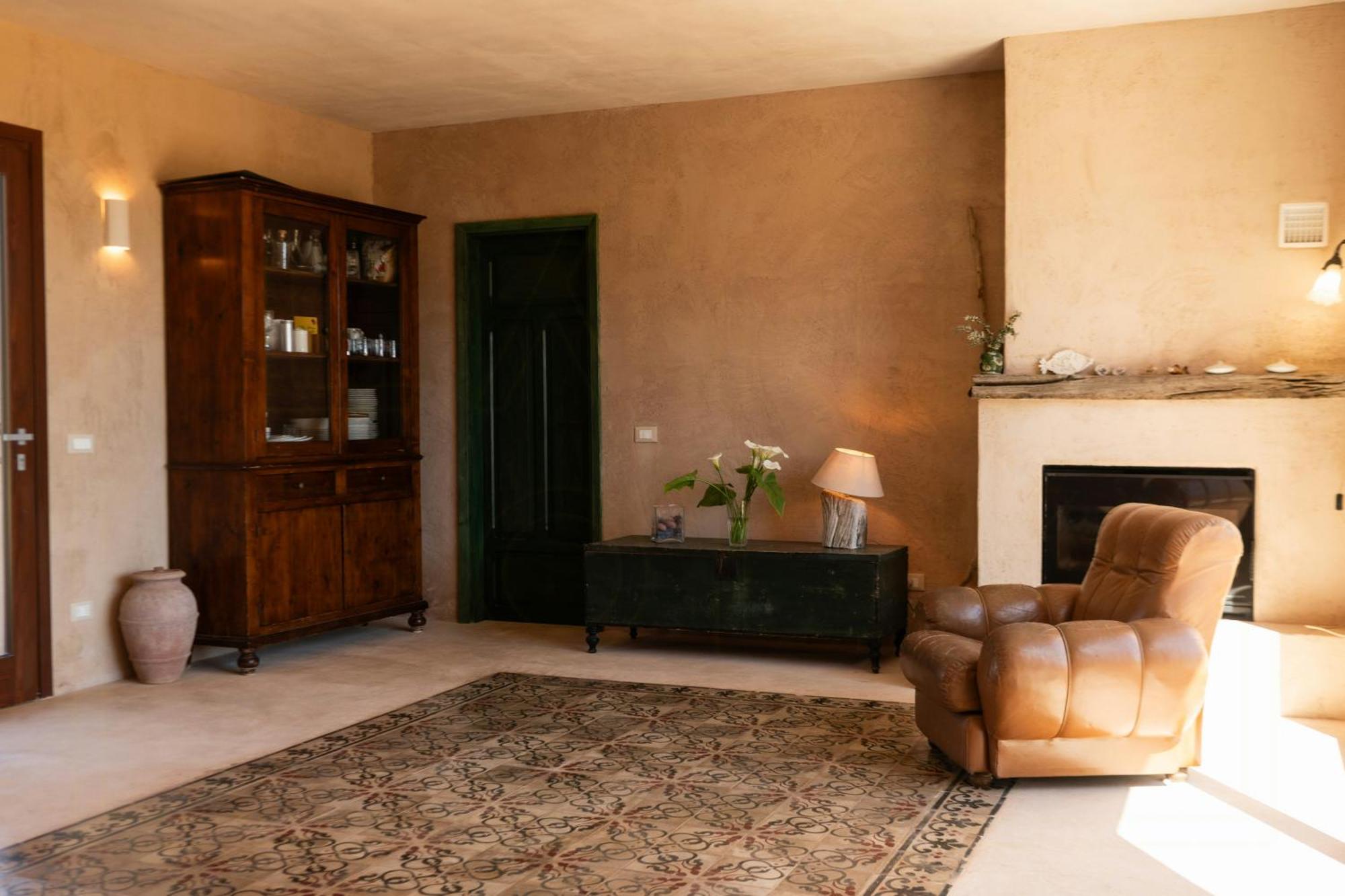 Mediterranean House With Organic Garden, Favignana