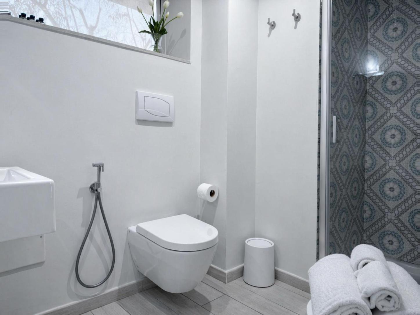 Isola Bella Infinity Suites