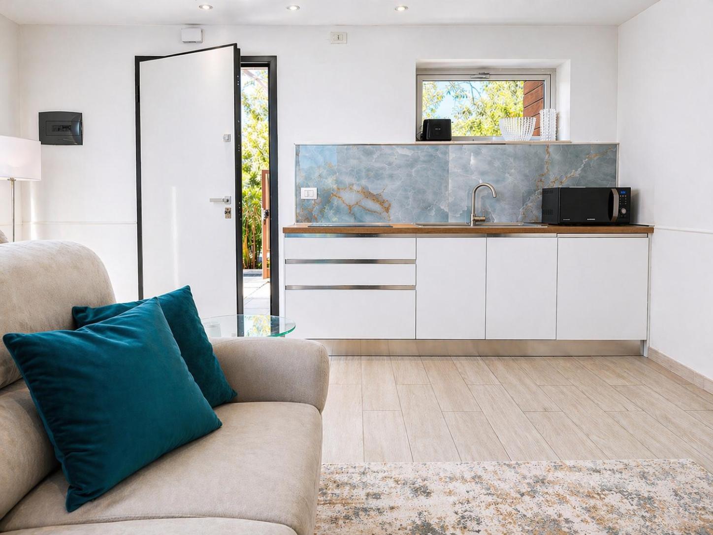 Isola Bella Infinity Suites